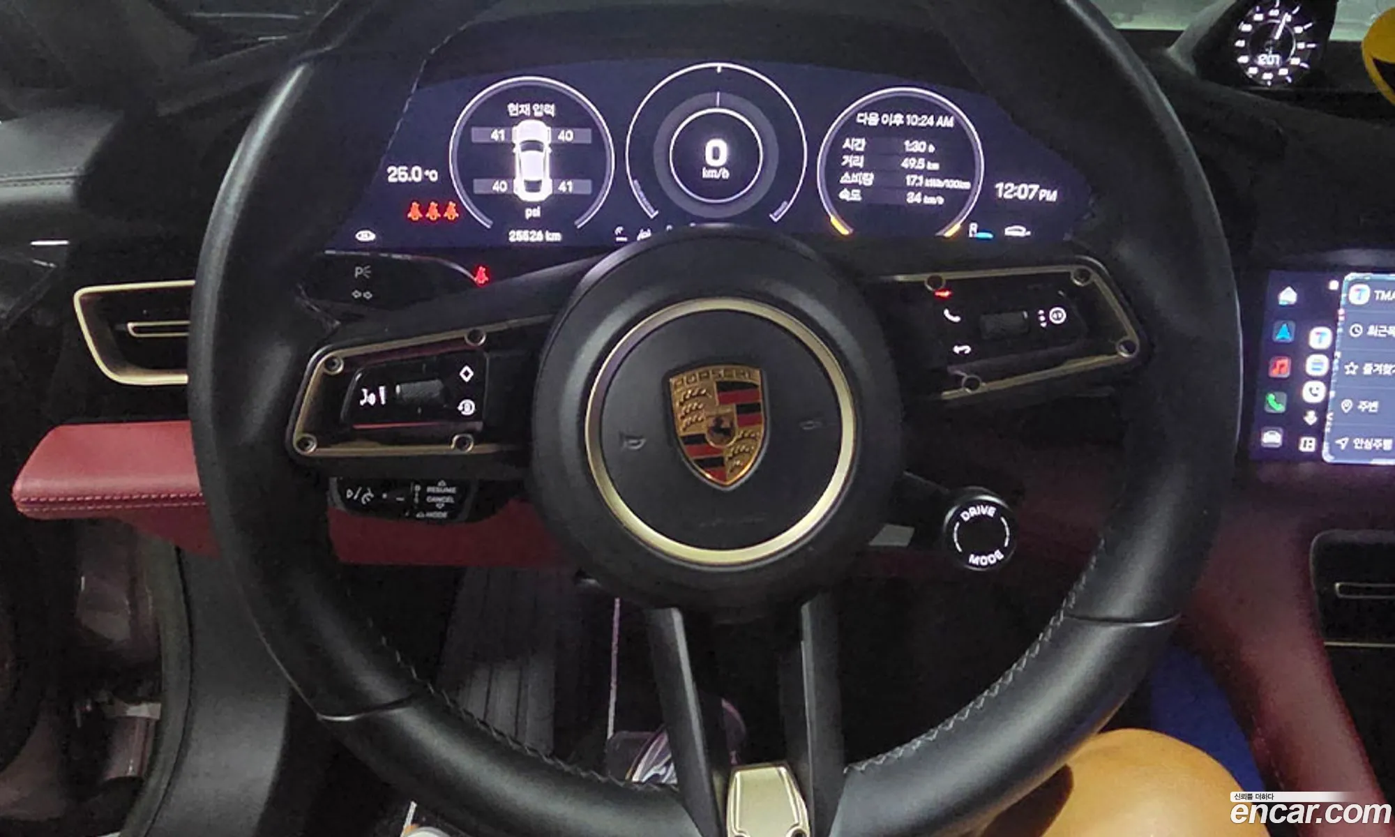 Porsche Taycan 2023 — 14