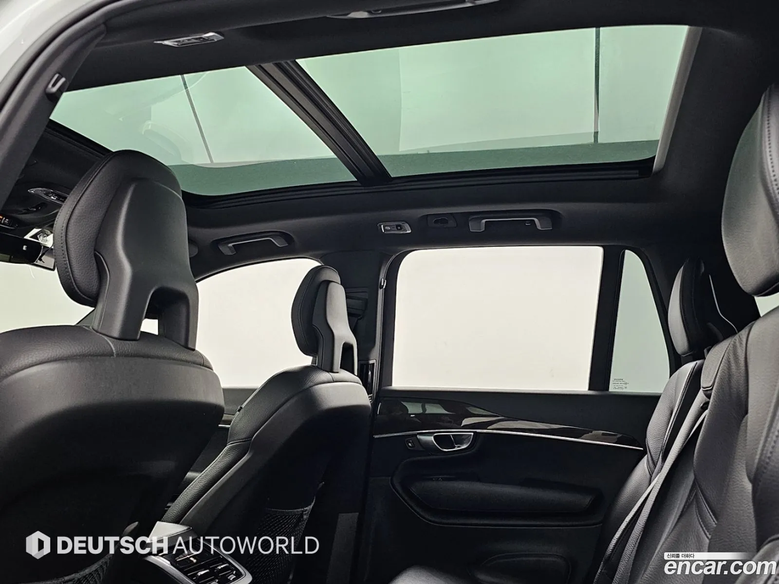 Volvo XC90 2017 — 14