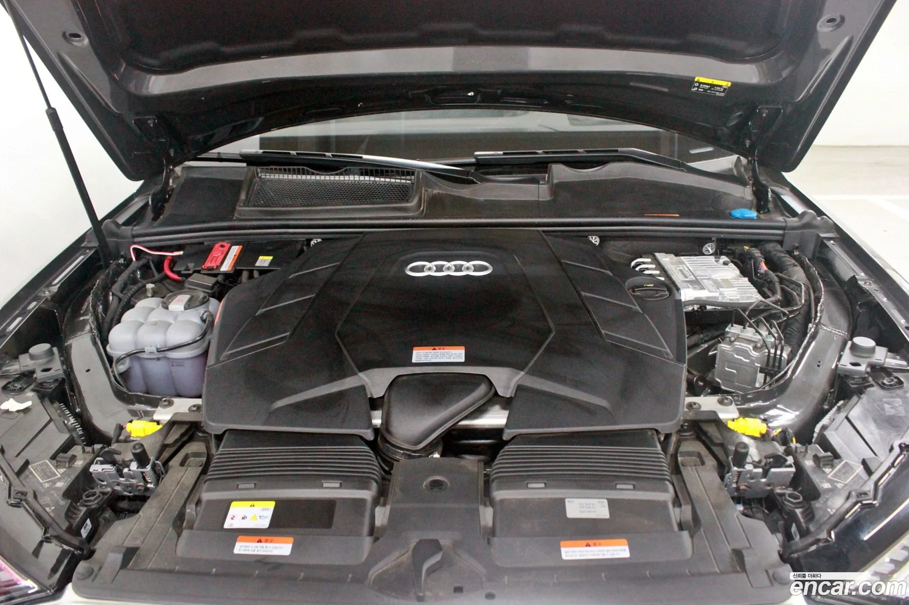 Audi Q7 2025 — 9