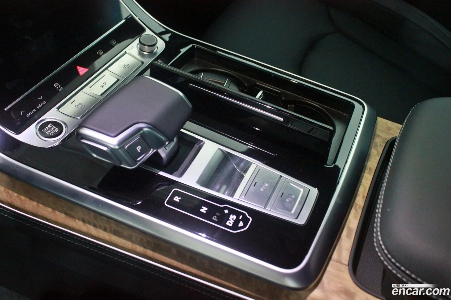 Audi Q7 2025 — 12