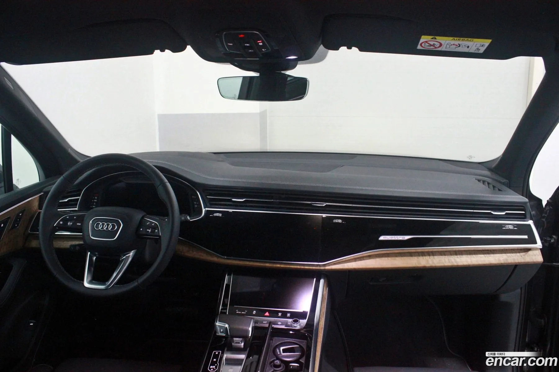 Audi Q7 2025 — 17