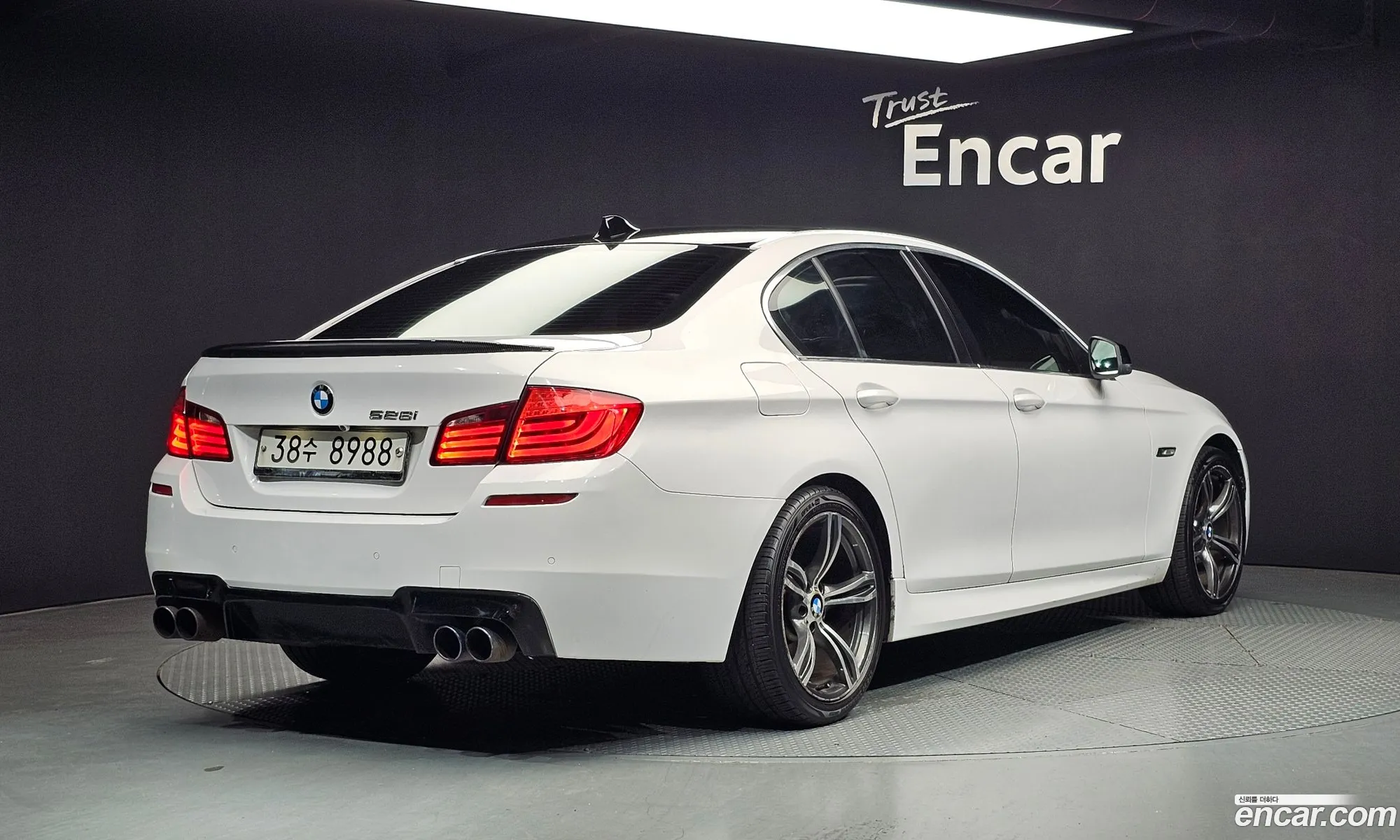 BMW 5 Series 2012 — 10