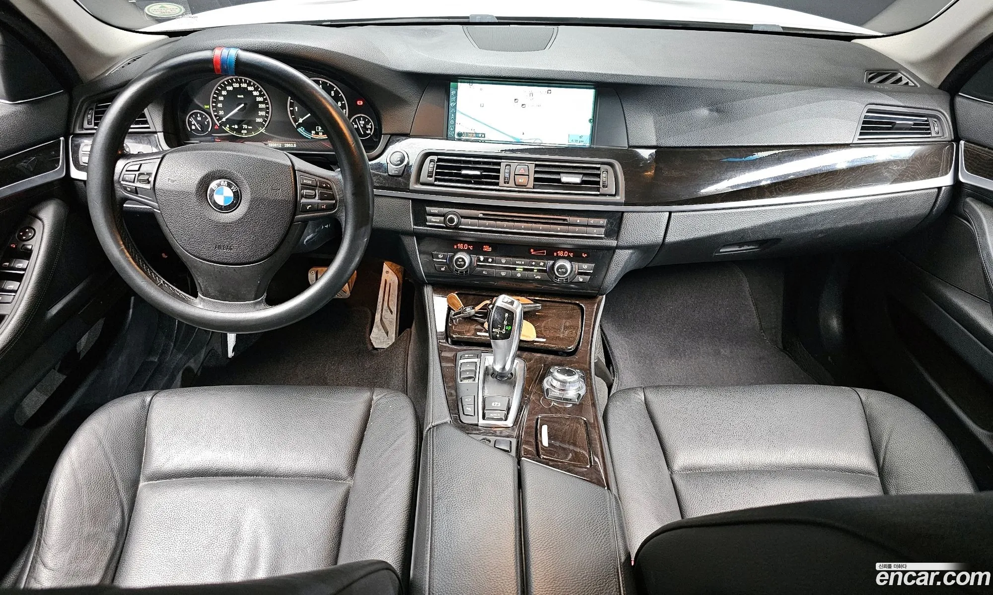 BMW 5 Series 2012 — 15