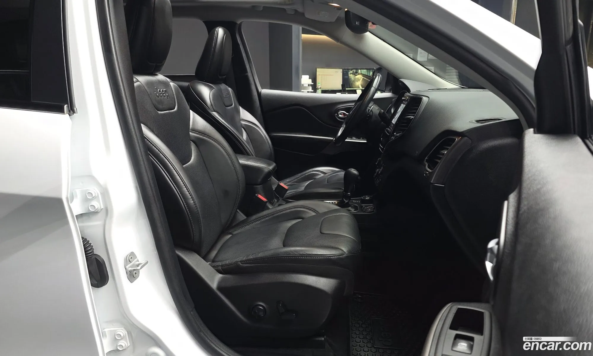 Jeep Cherokee 2020 1C4PJMDB3LD508264 — 16