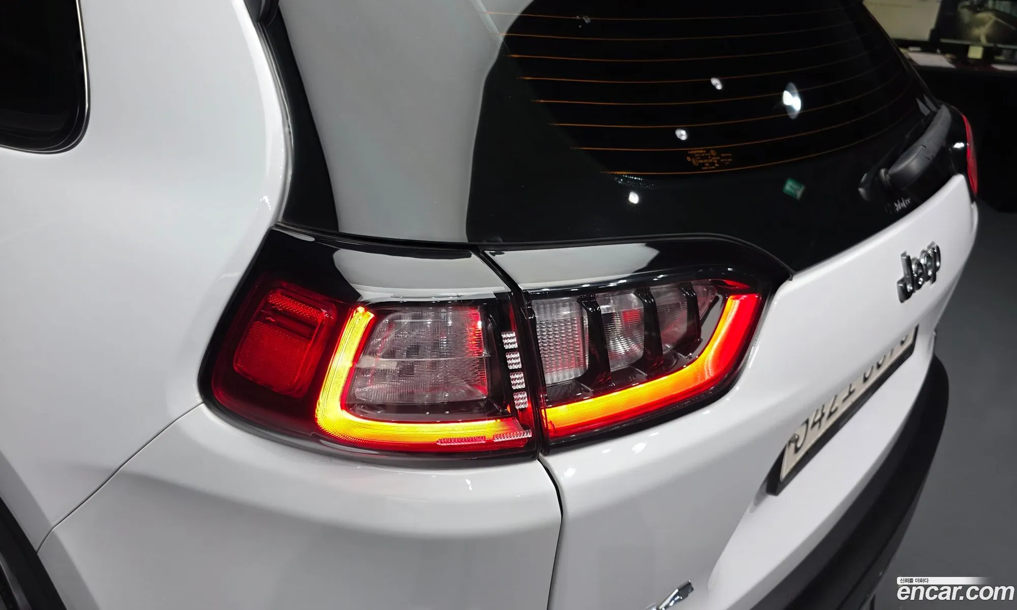 Jeep Cherokee 2020 1C4PJMDB3LD508264 — 29