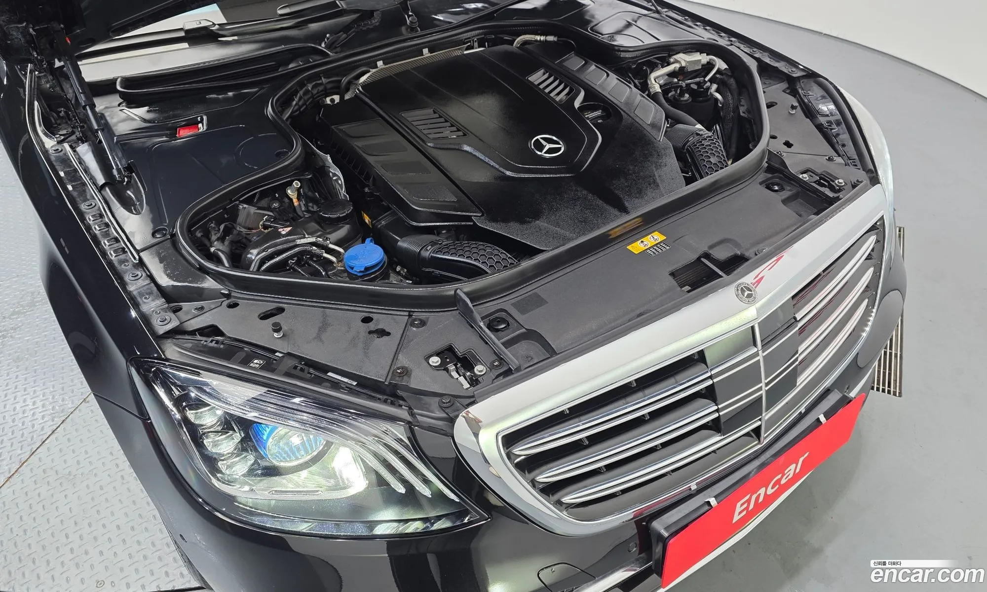 Mercedes-Benz S-Class W222 2019 — 25