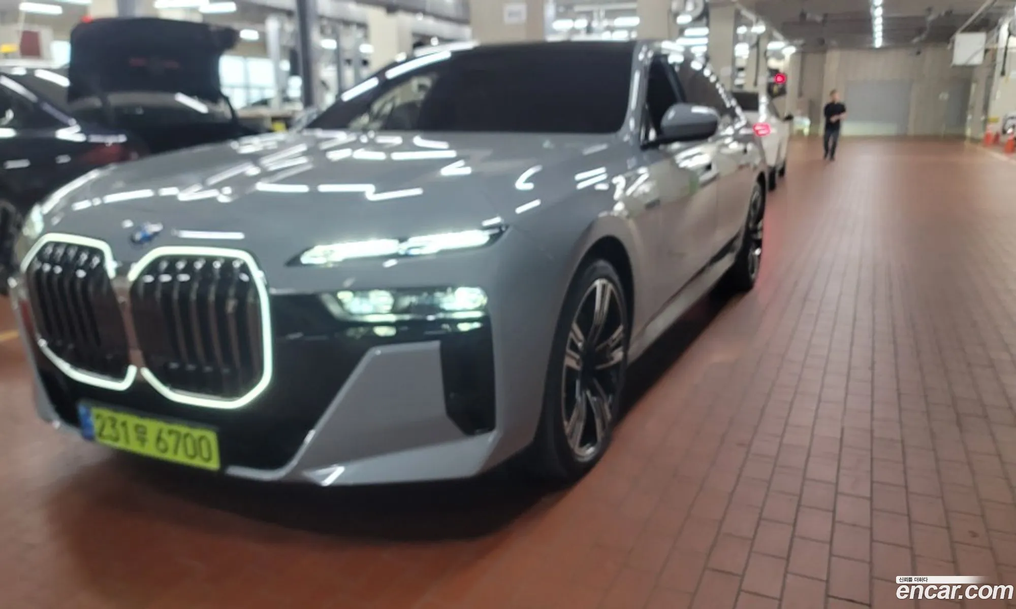 BMW i7 2025 — 4