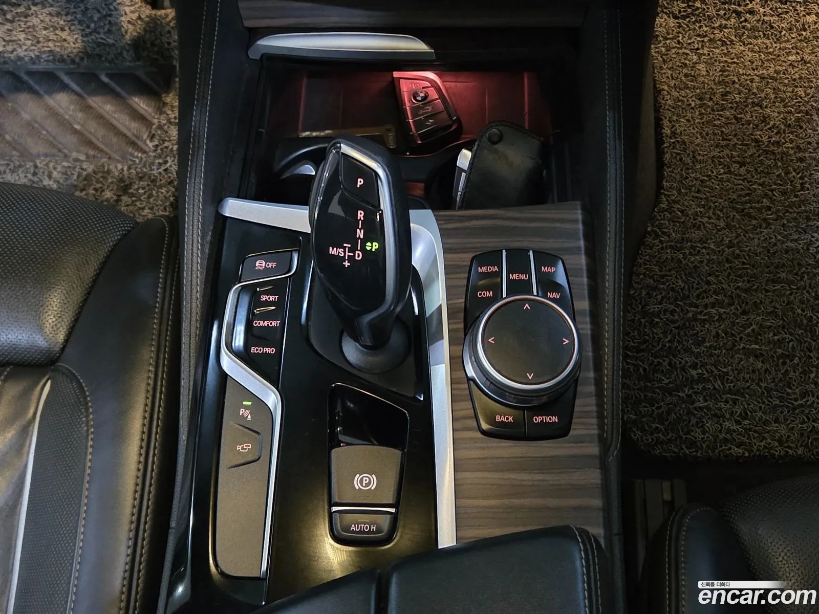 BMW 5 Series 2017 — 14