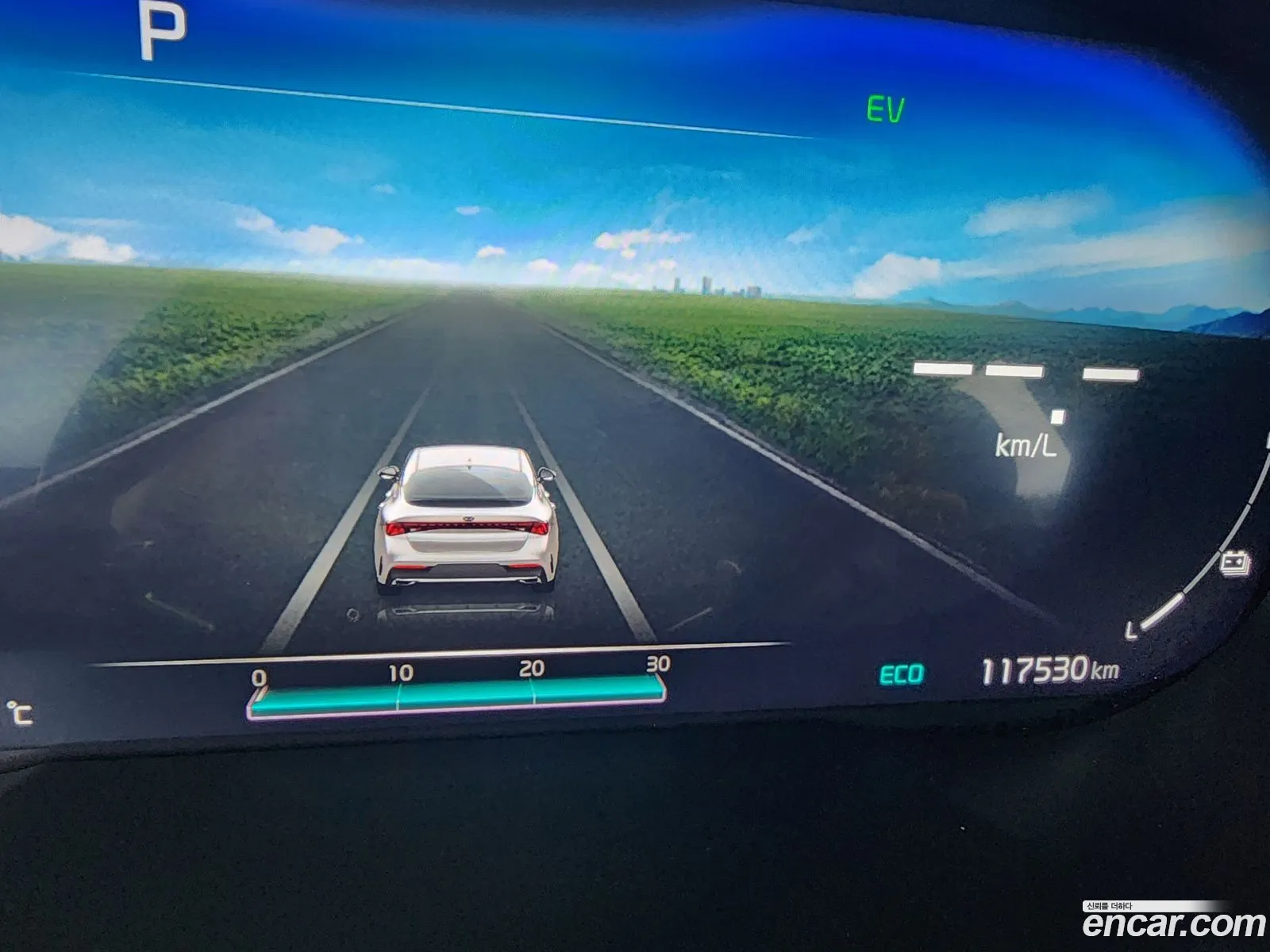 Kia K5 Hybrid 2020 — 3