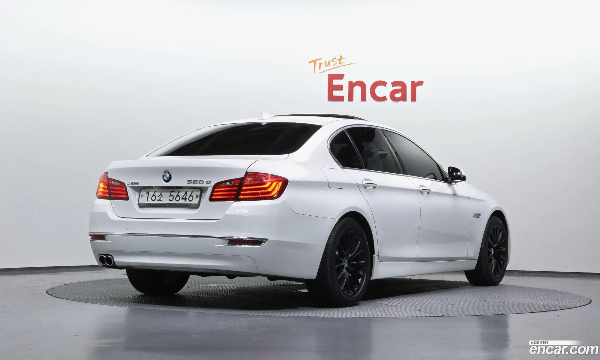 BMW 5 Series 2013 WBA5B9108ED028886 — 11