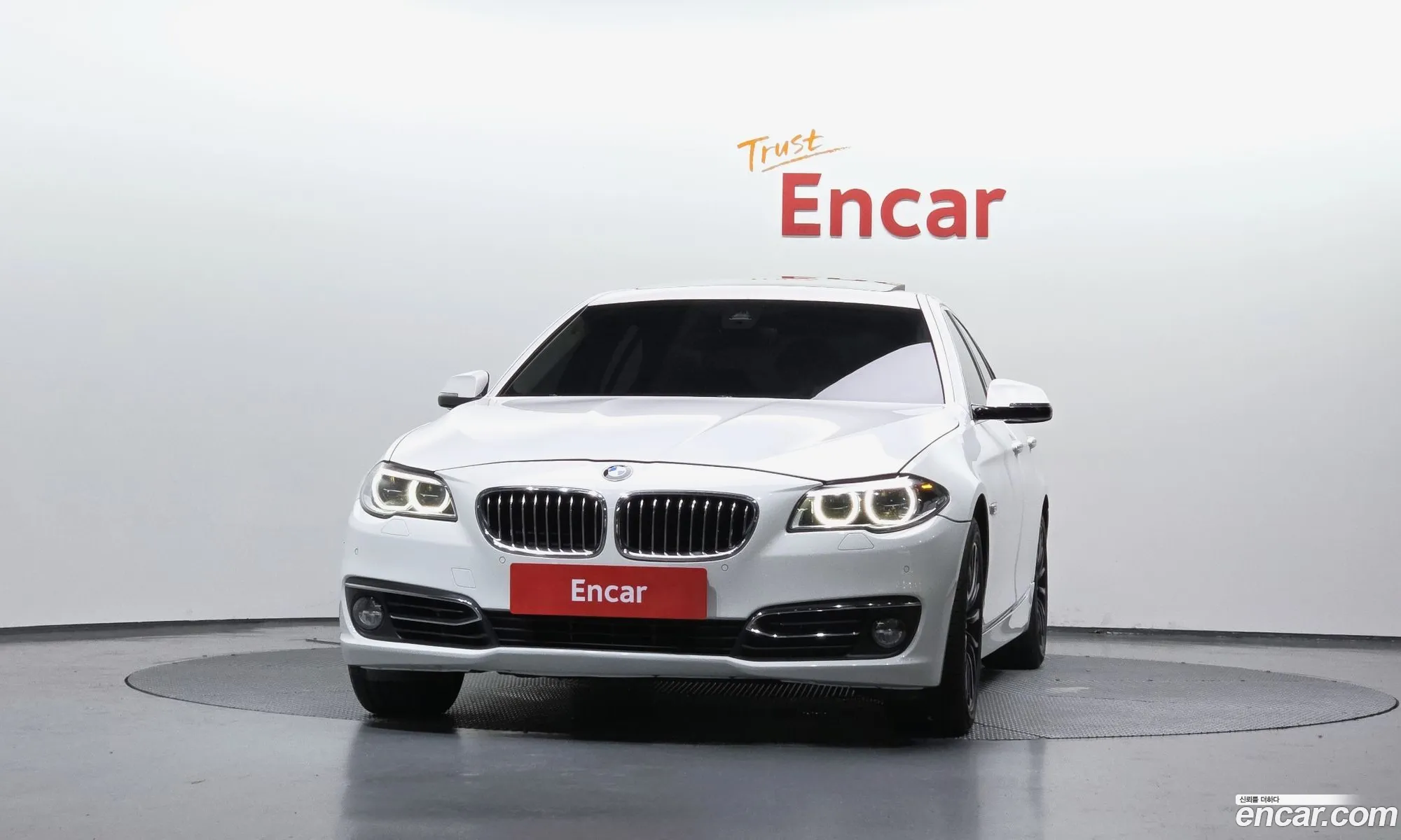BMW 5 Series 2013 WBA5B9108ED028886 — 27