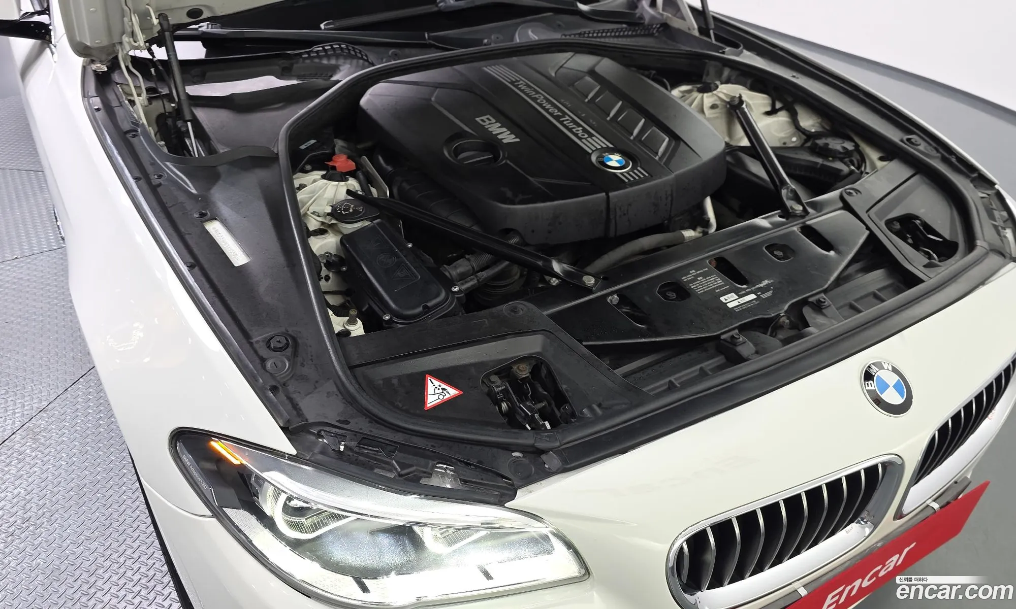 BMW 5 Series 2013 WBA5B9108ED028886 — 22