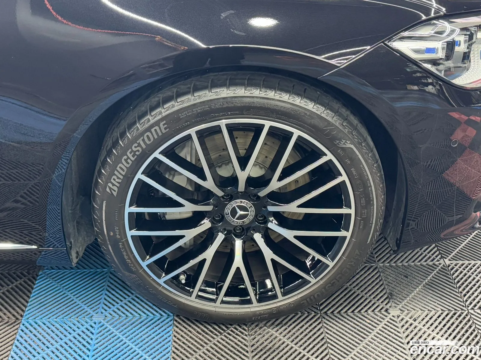 Mercedes-Benz S-Class W223 2024 — 9