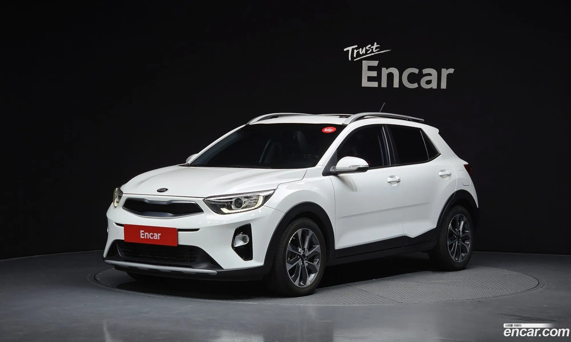 Kia Stonic 2017 KNADE815GJS089152 — 4