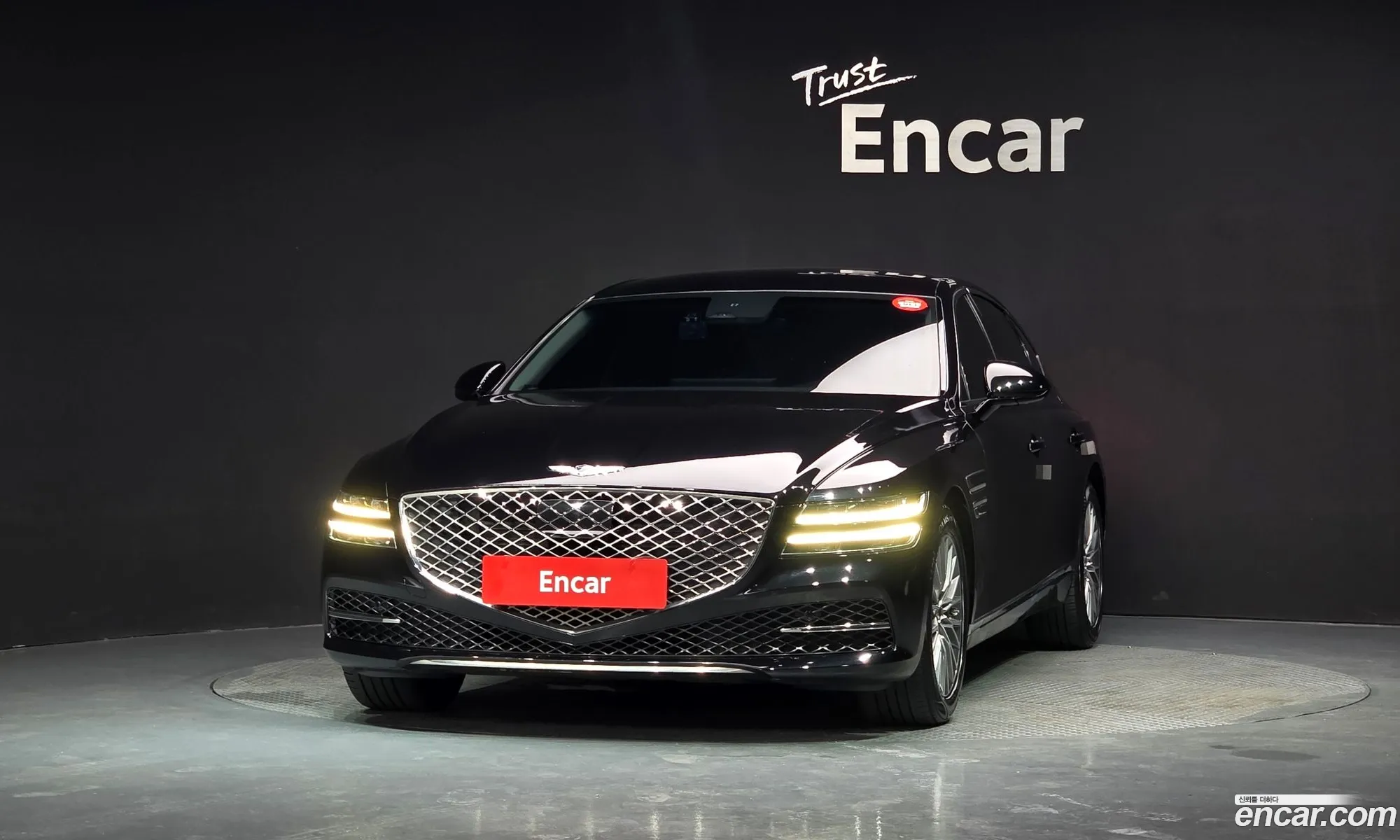 Genesis G80 2020 KMTGB41CDMU005925 — 2
