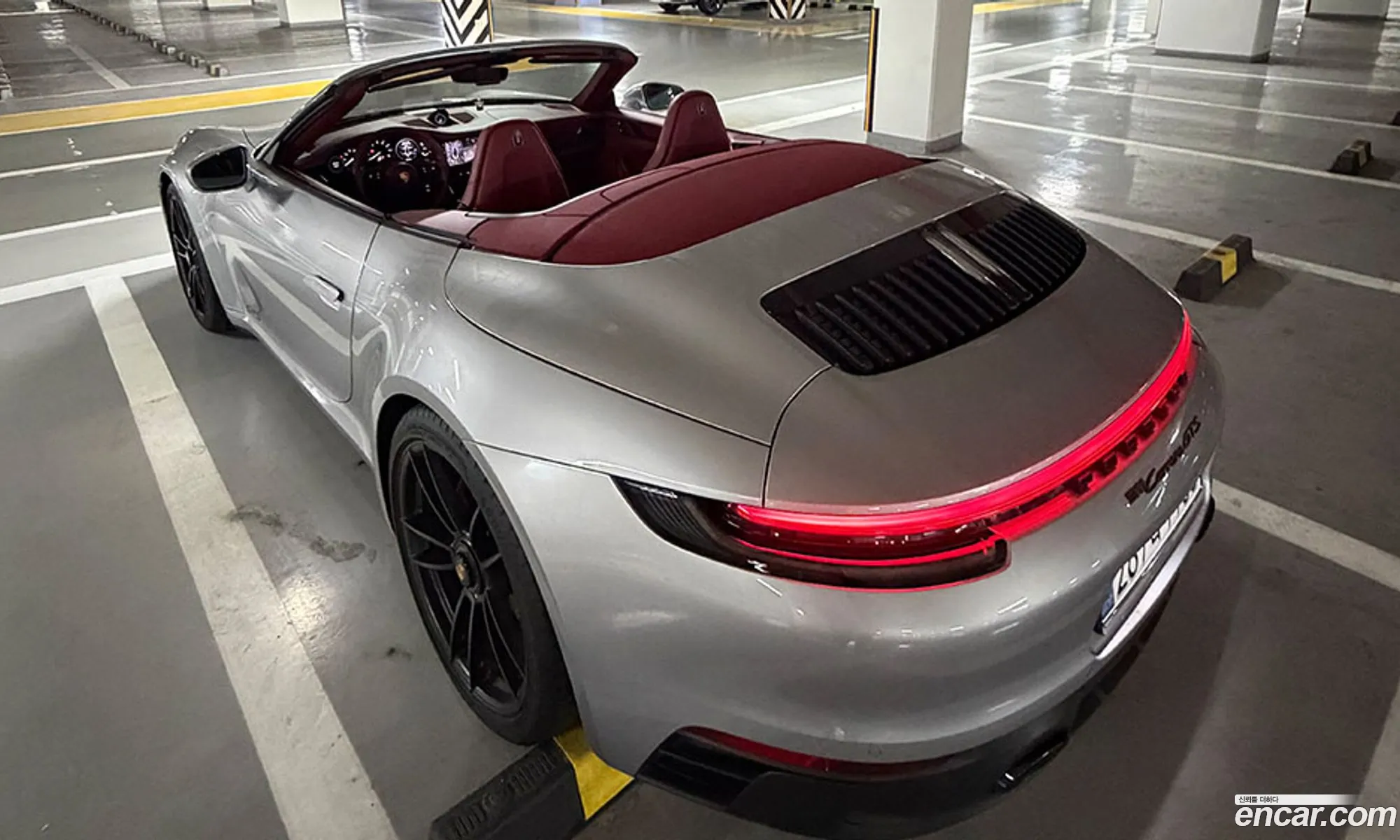 Porsche 911 2024 — 14
