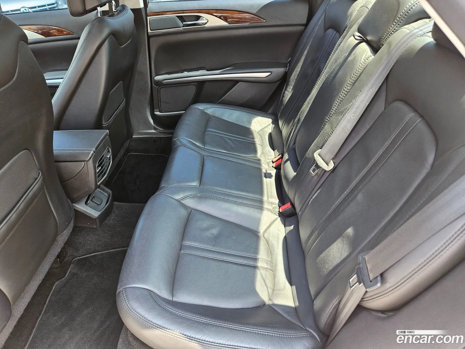 Lincoln MKZ 2013 — 13