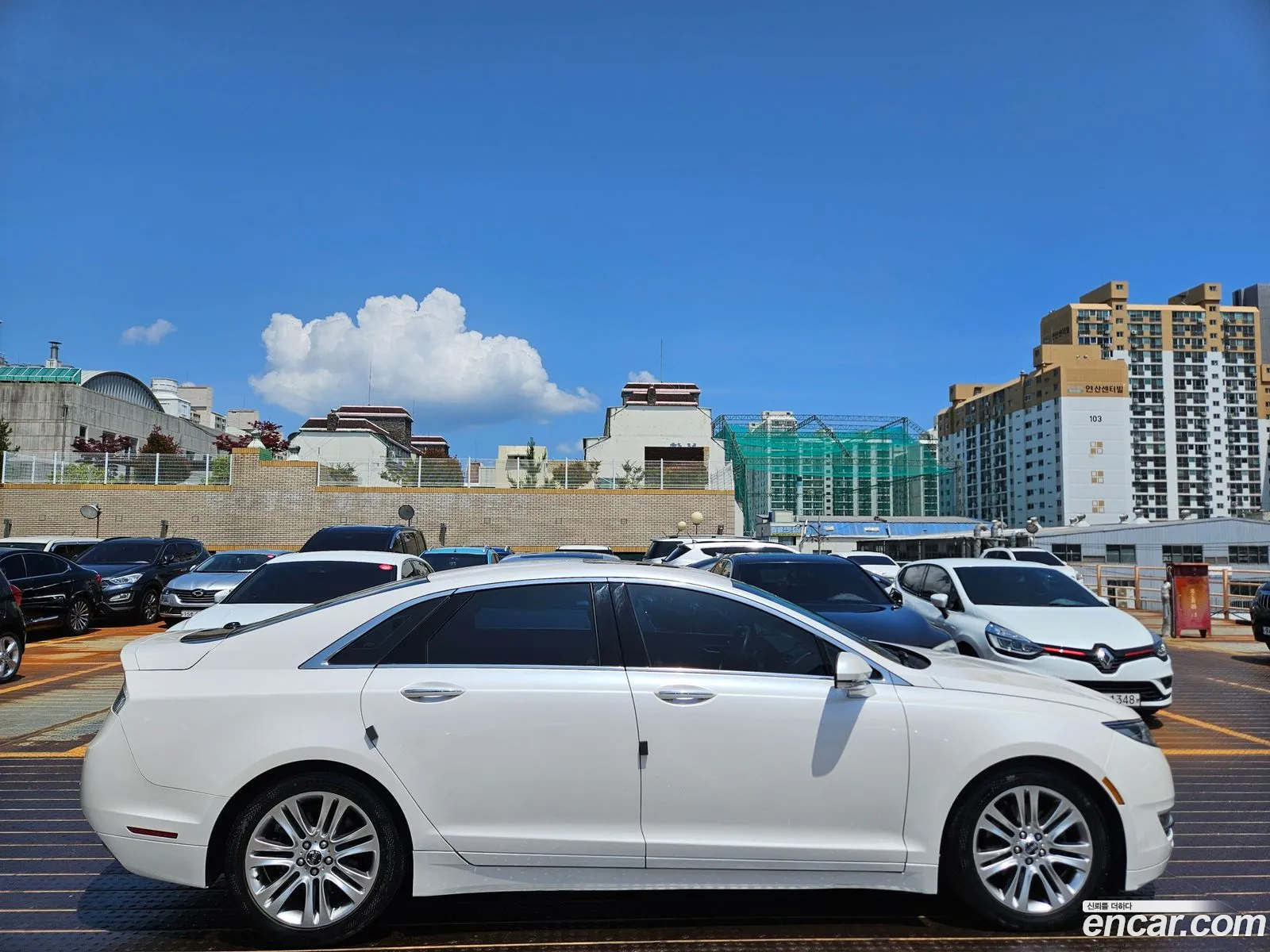 Lincoln MKZ 2013 — 11
