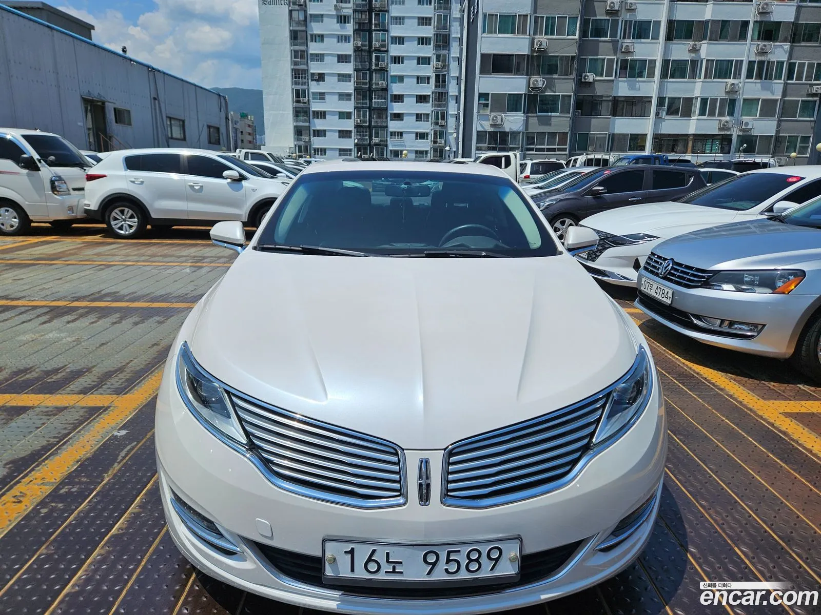 Lincoln MKZ 2013 — 19