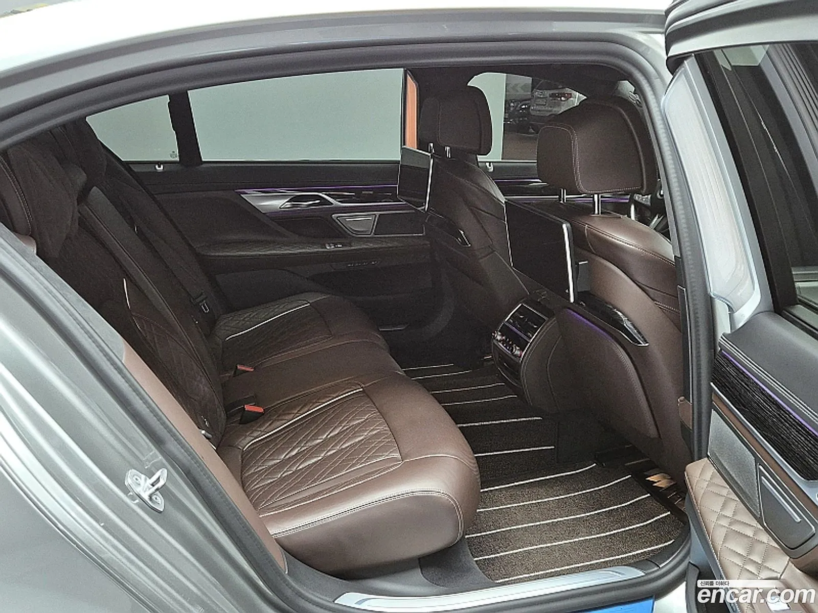 BMW 7 Series 2021 — 7