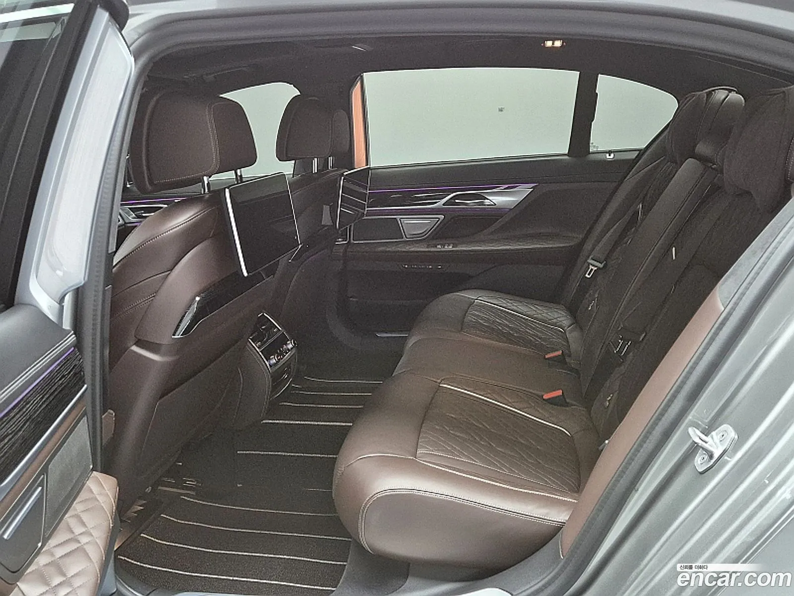 BMW 7 Series 2021 — 2