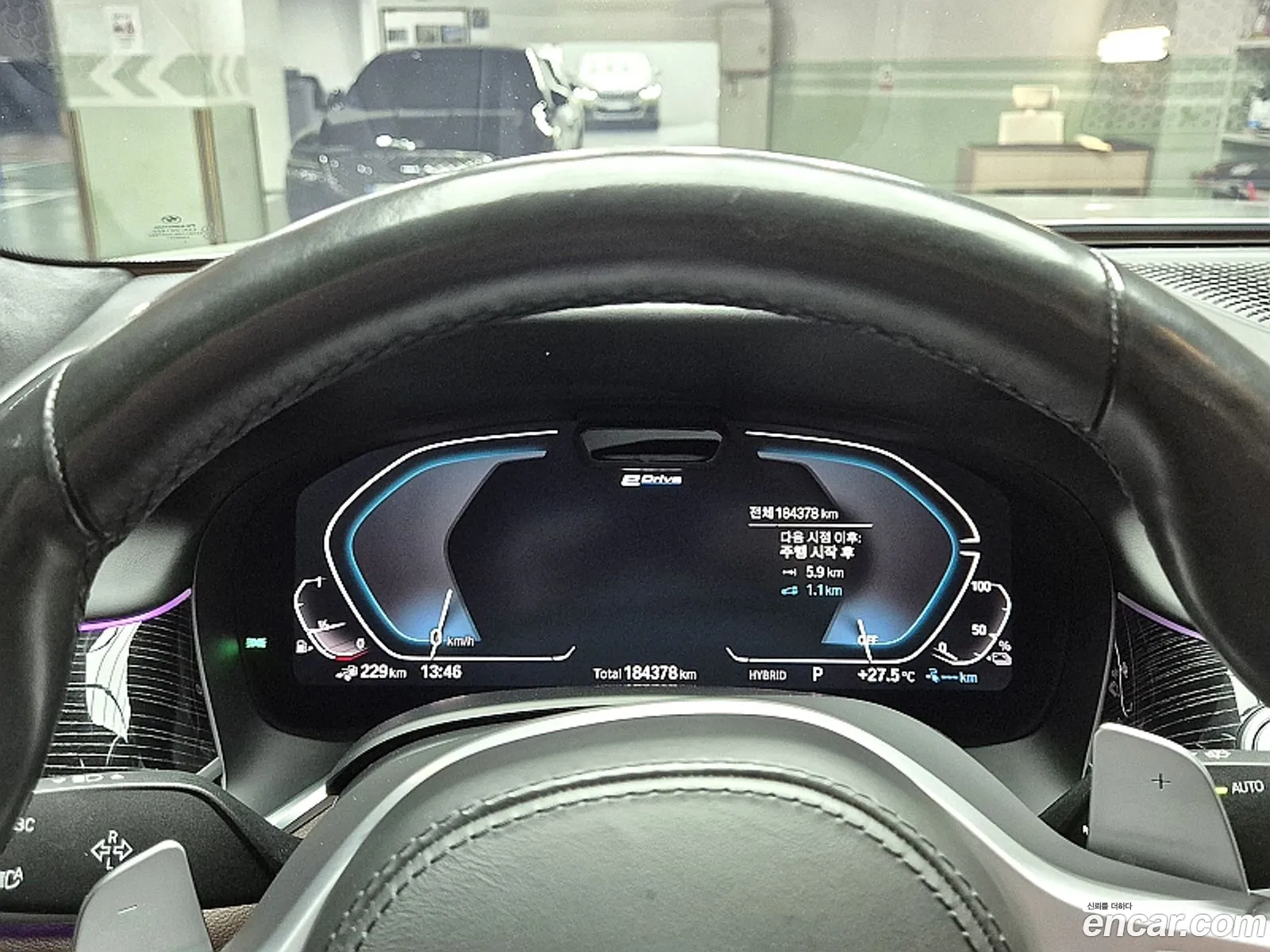 BMW 7 Series 2021 — 18
