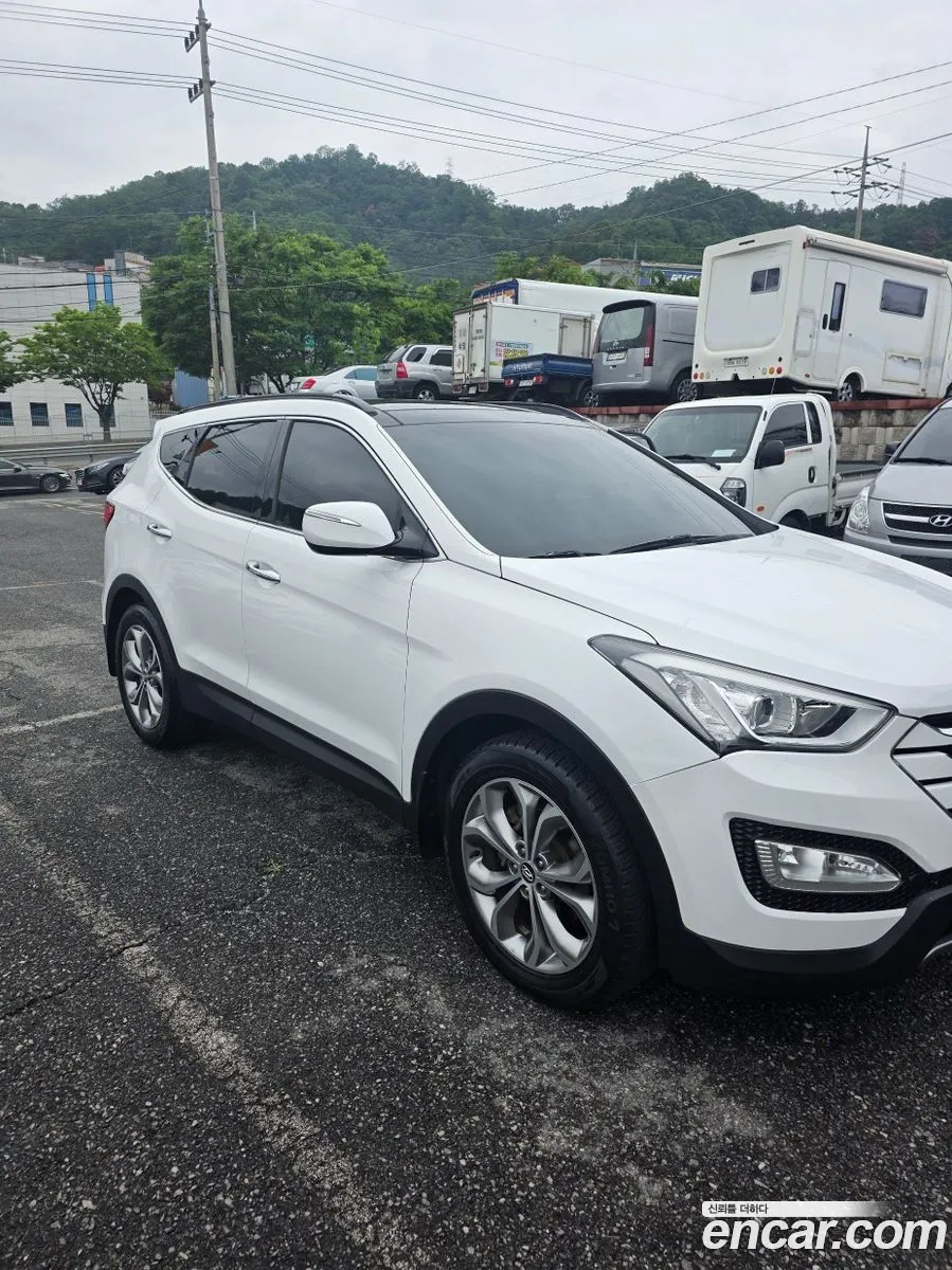 Hyundai Santa Fe DM 2013 — 2