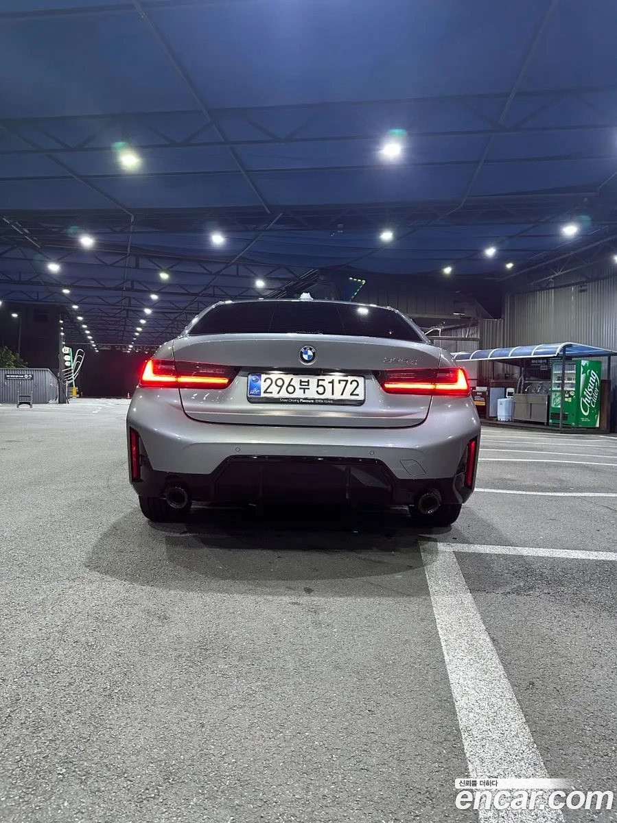 BMW 3 Series 2025 — 3