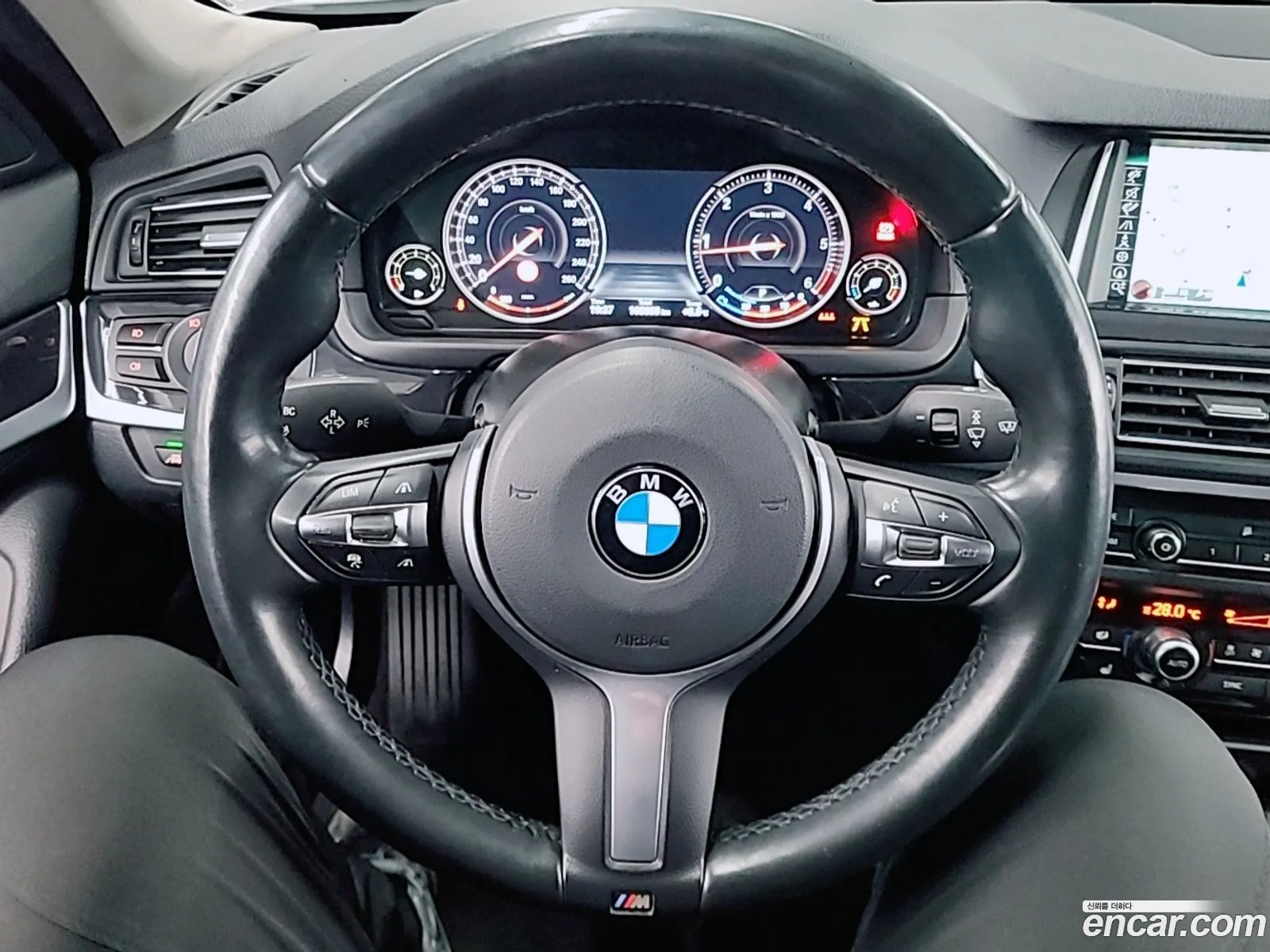 BMW 5 Series 2016 — 18