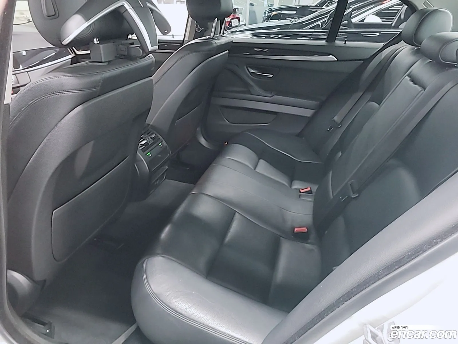 BMW 5 Series 2016 — 9