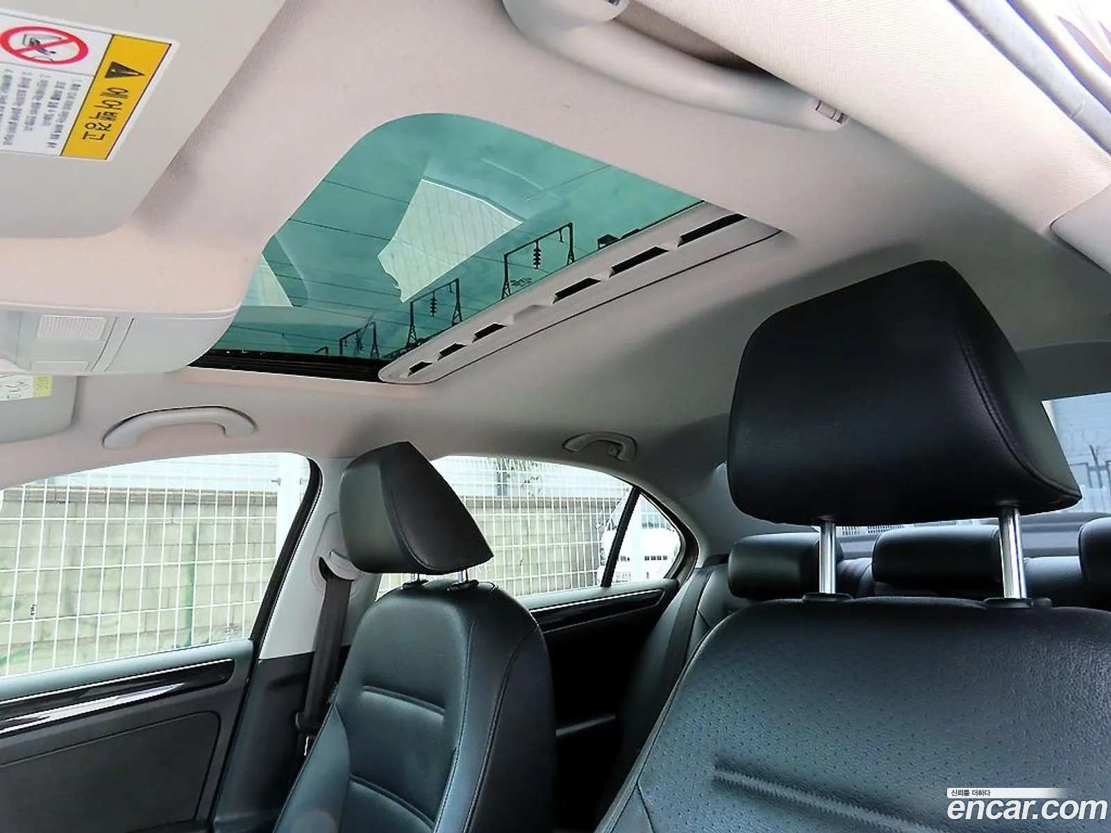 Volkswagen Jetta 2014 — 12