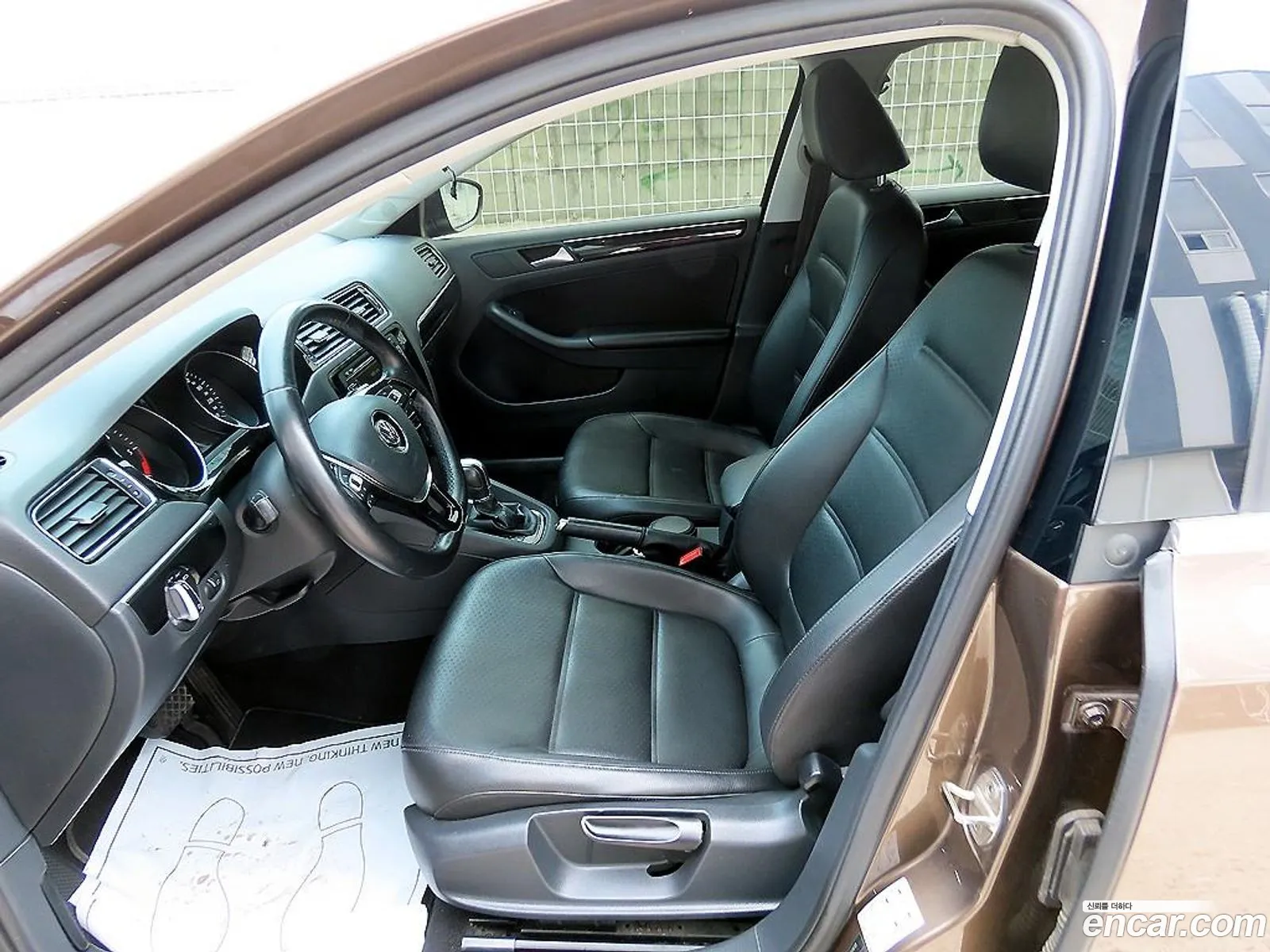 Volkswagen Jetta 2014 — 11