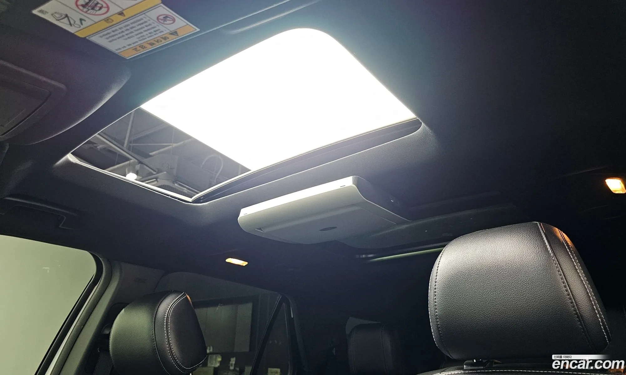 Ford Explorer 2015 1FM5K8F82GGB24831 — 6