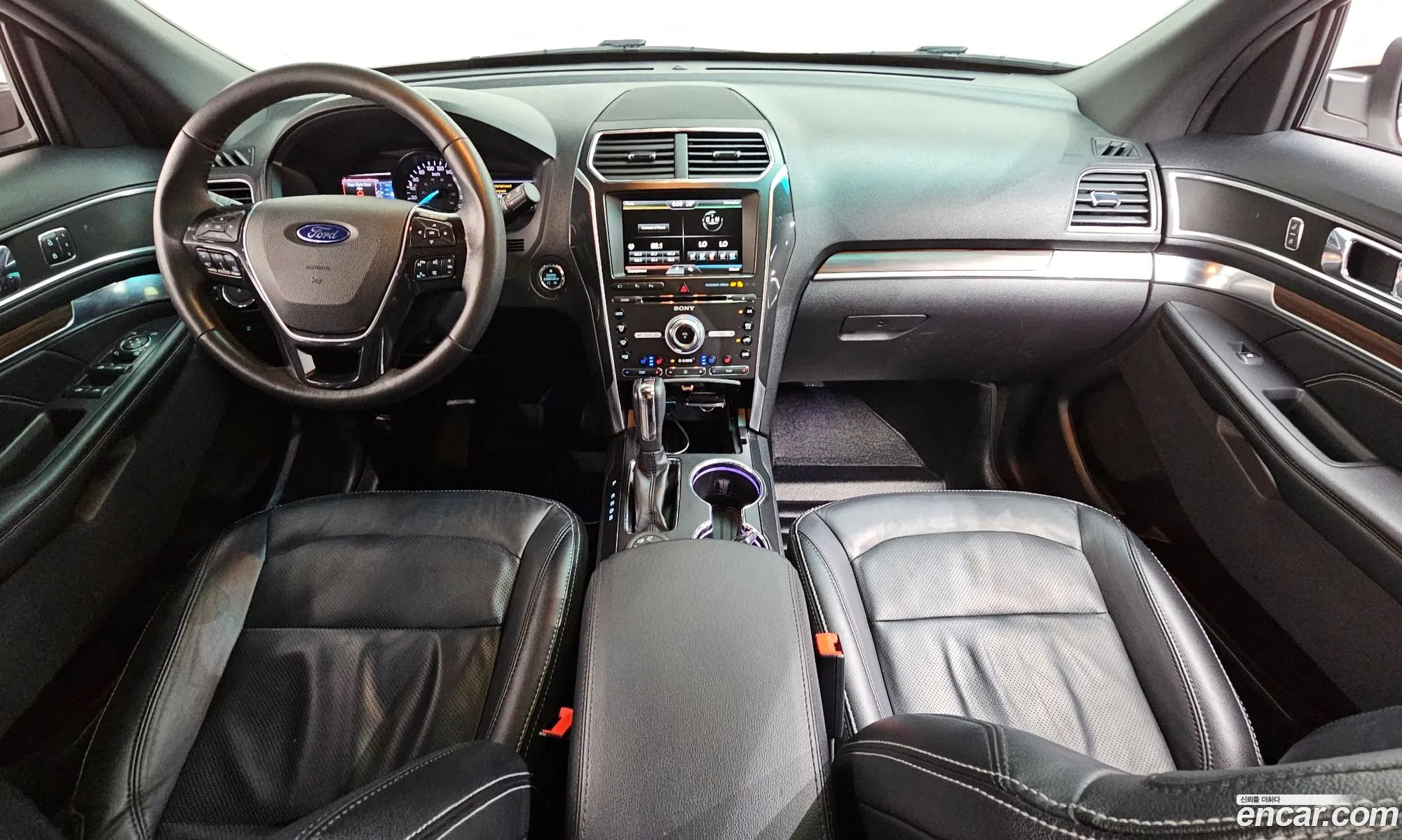 Ford Explorer 2015 1FM5K8F82GGB24831 — 12