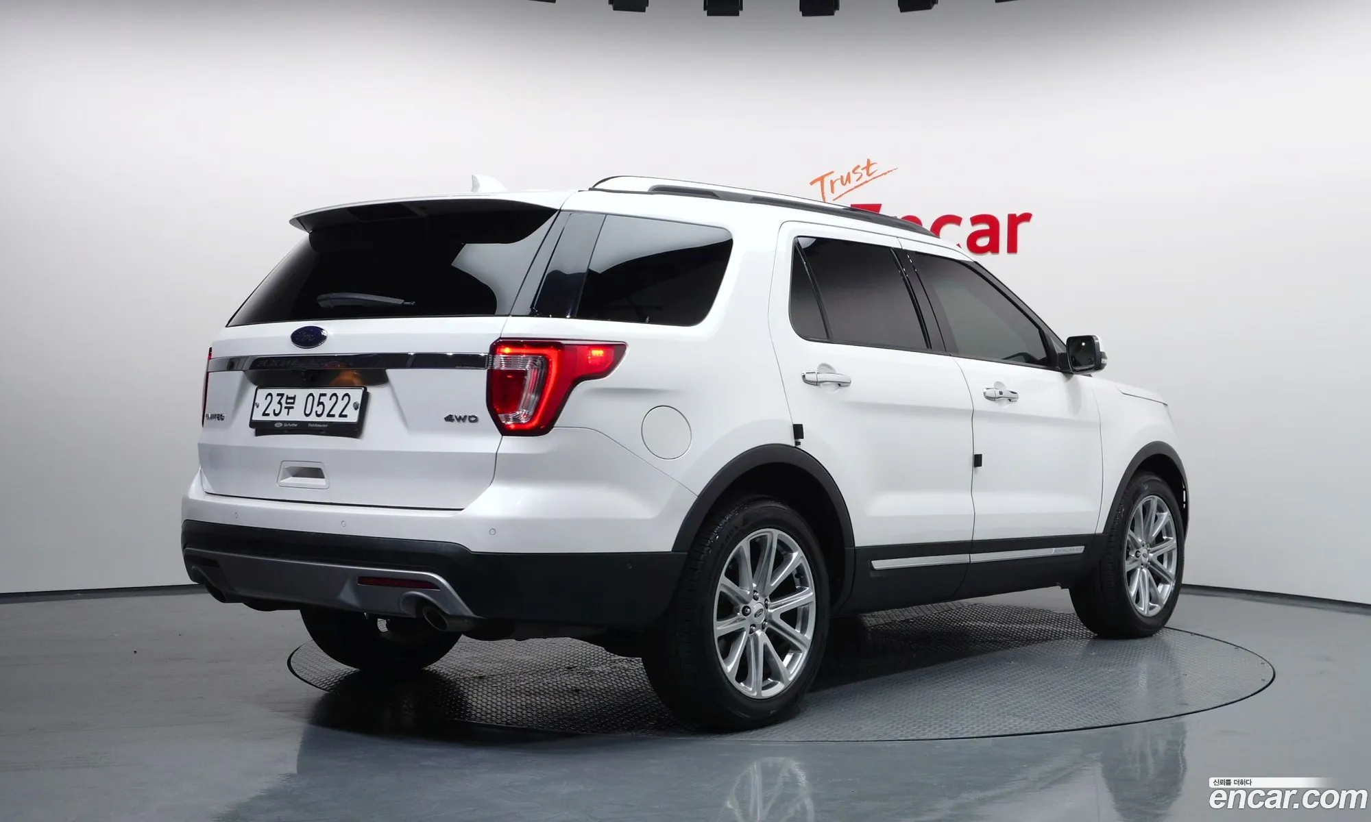 Ford Explorer 2015 1FM5K8F82GGB24831 — 14