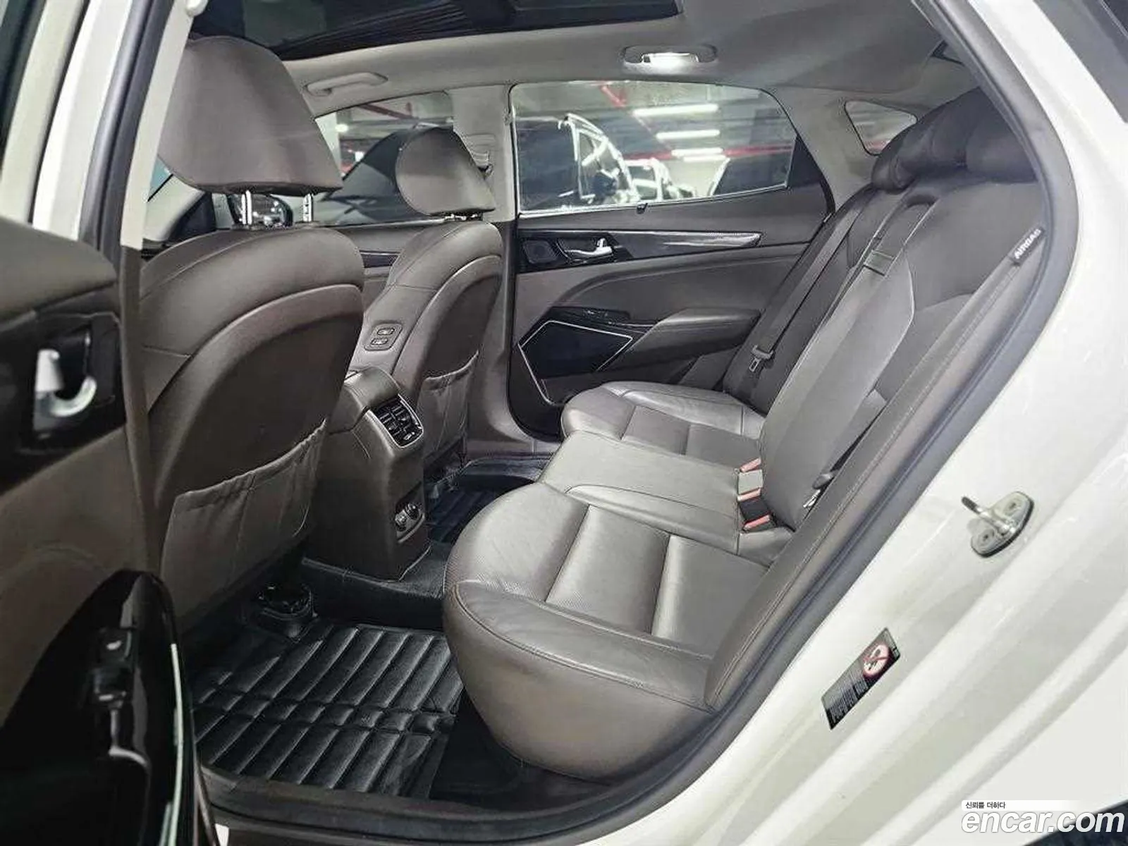 Kia K7 2017 — 3