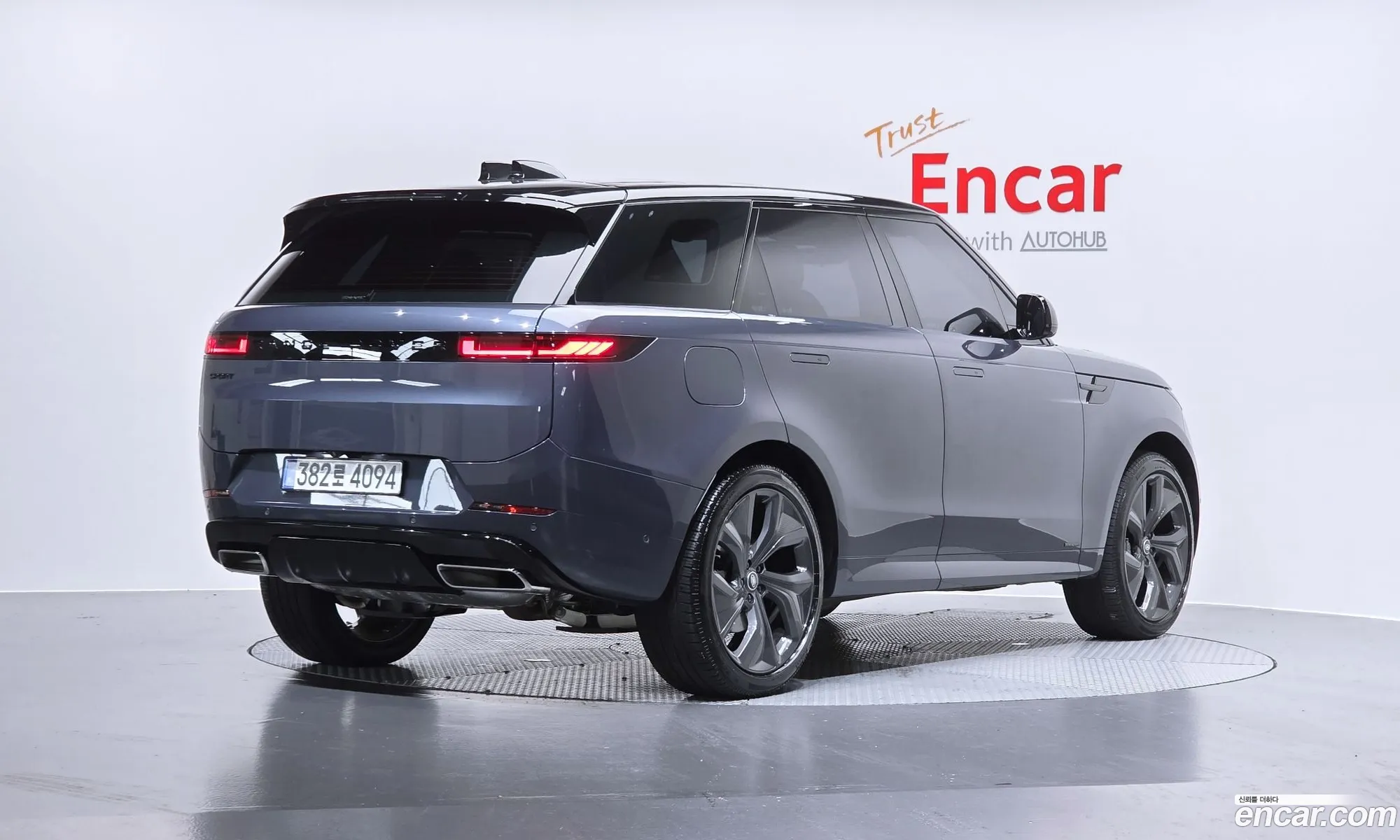 Land Rover Range Rover Sport 2025 — 32
