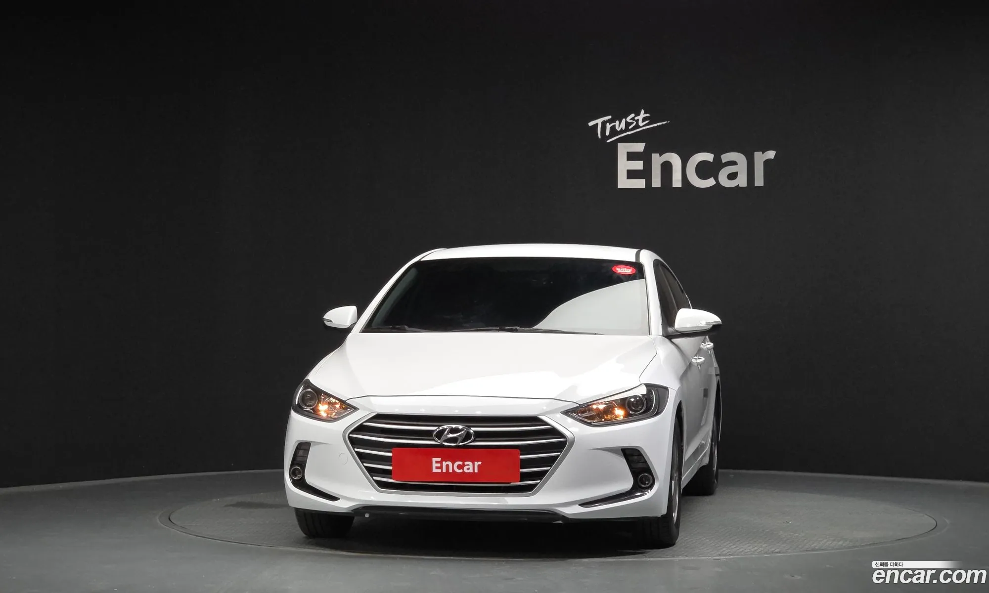 Hyundai Elantra AD 2017 — 3