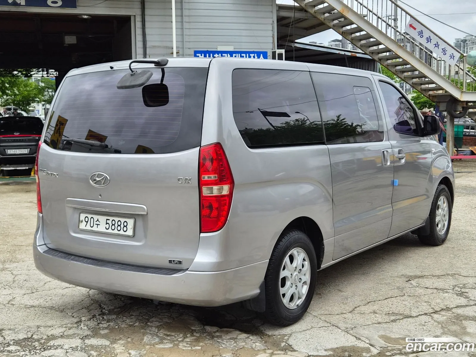Hyundai Grand Starex 2011 — 4