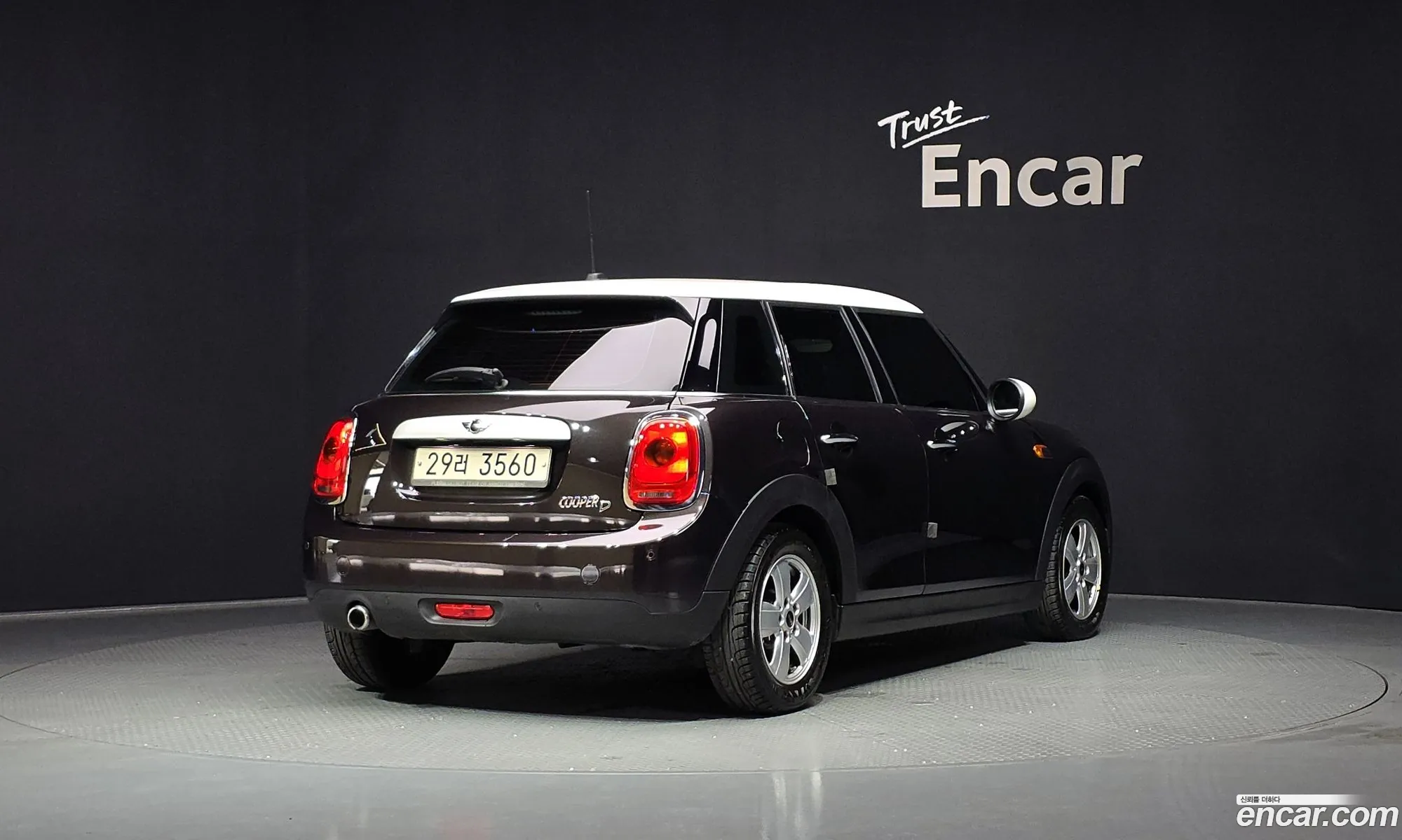 Mini Cooper D 2014 — 17