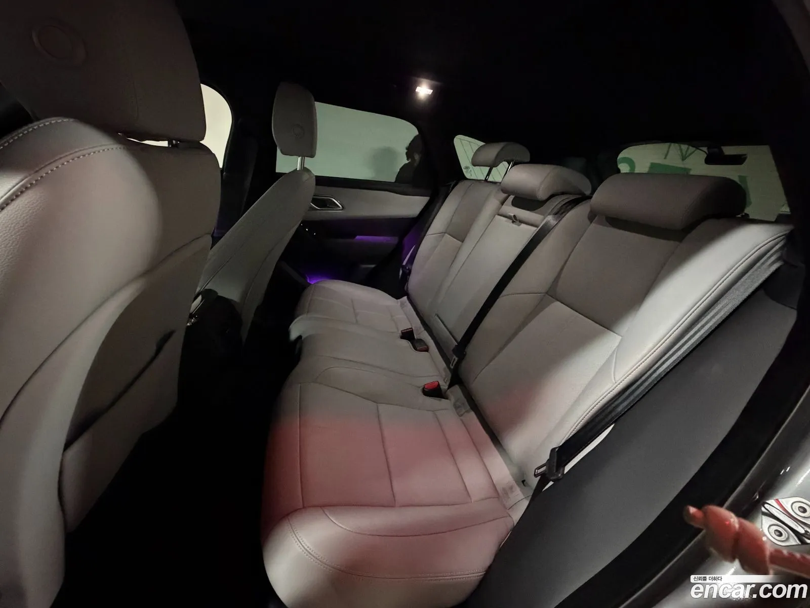 Land Rover Range Rover Velar 2025 — 6