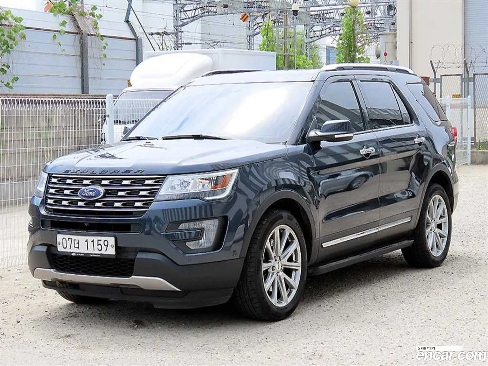 Ford Explorer 2017 — 15