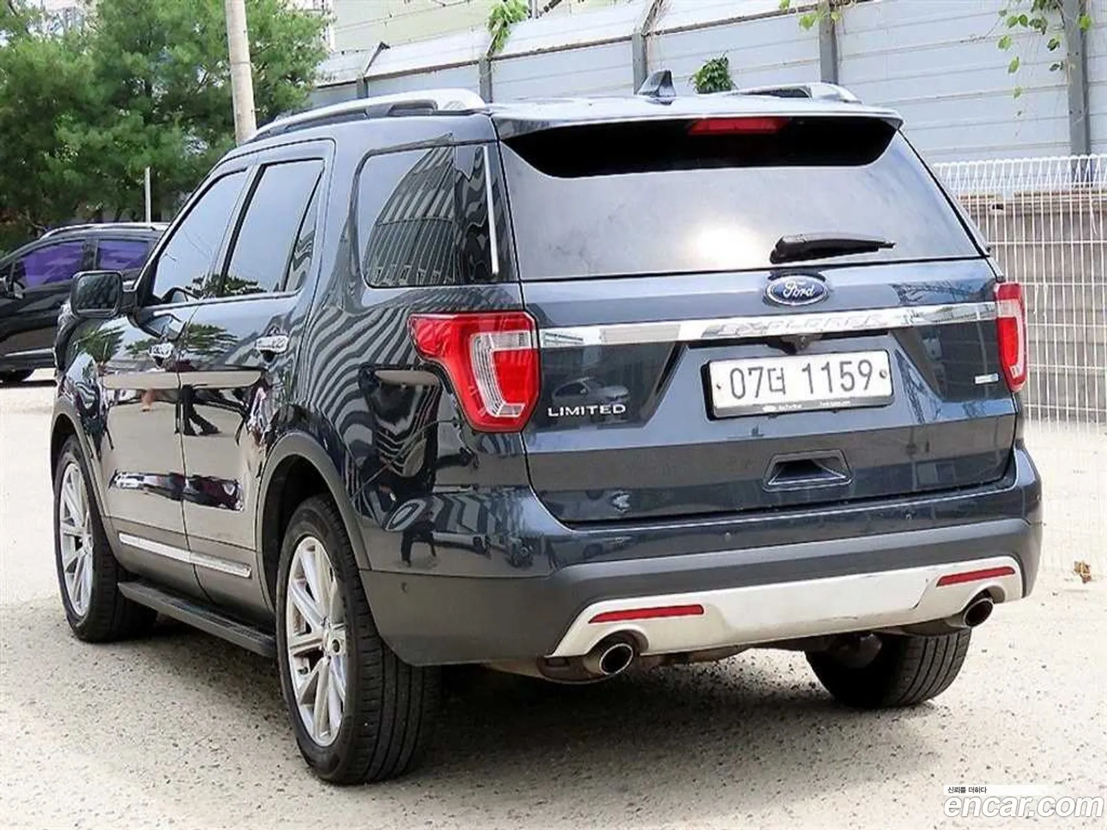 Ford Explorer 2017 — 9