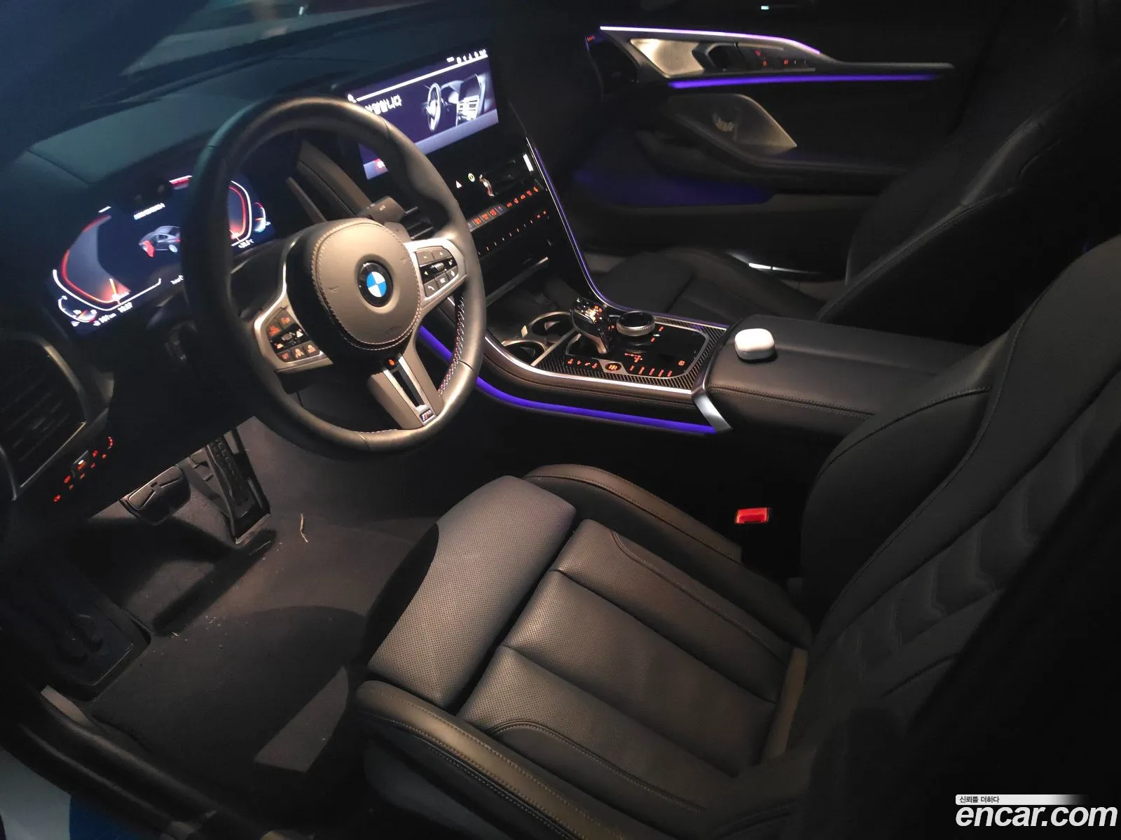 BMW 8 Series 2025 — 8