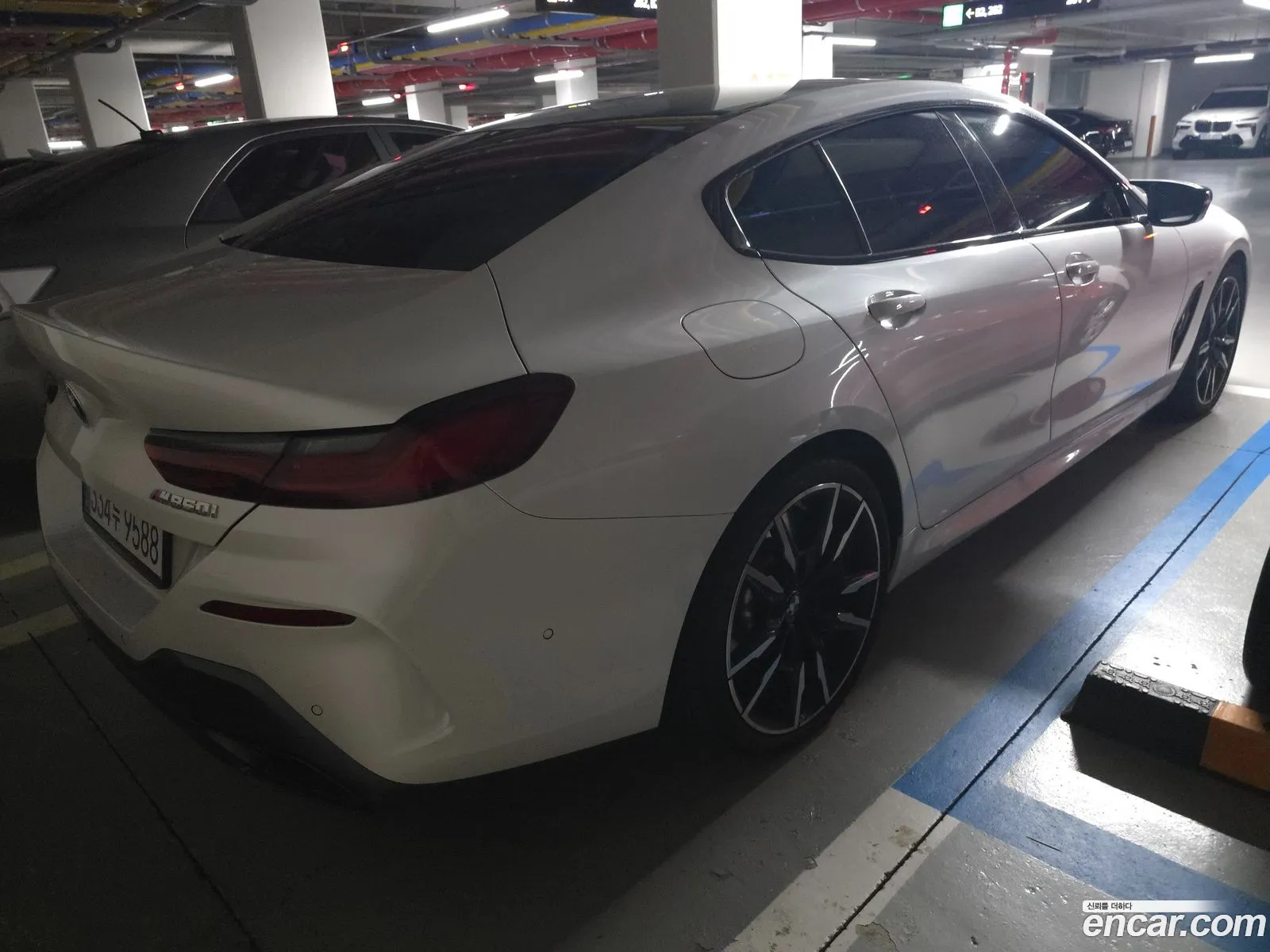 BMW 8 Series 2025 — 4