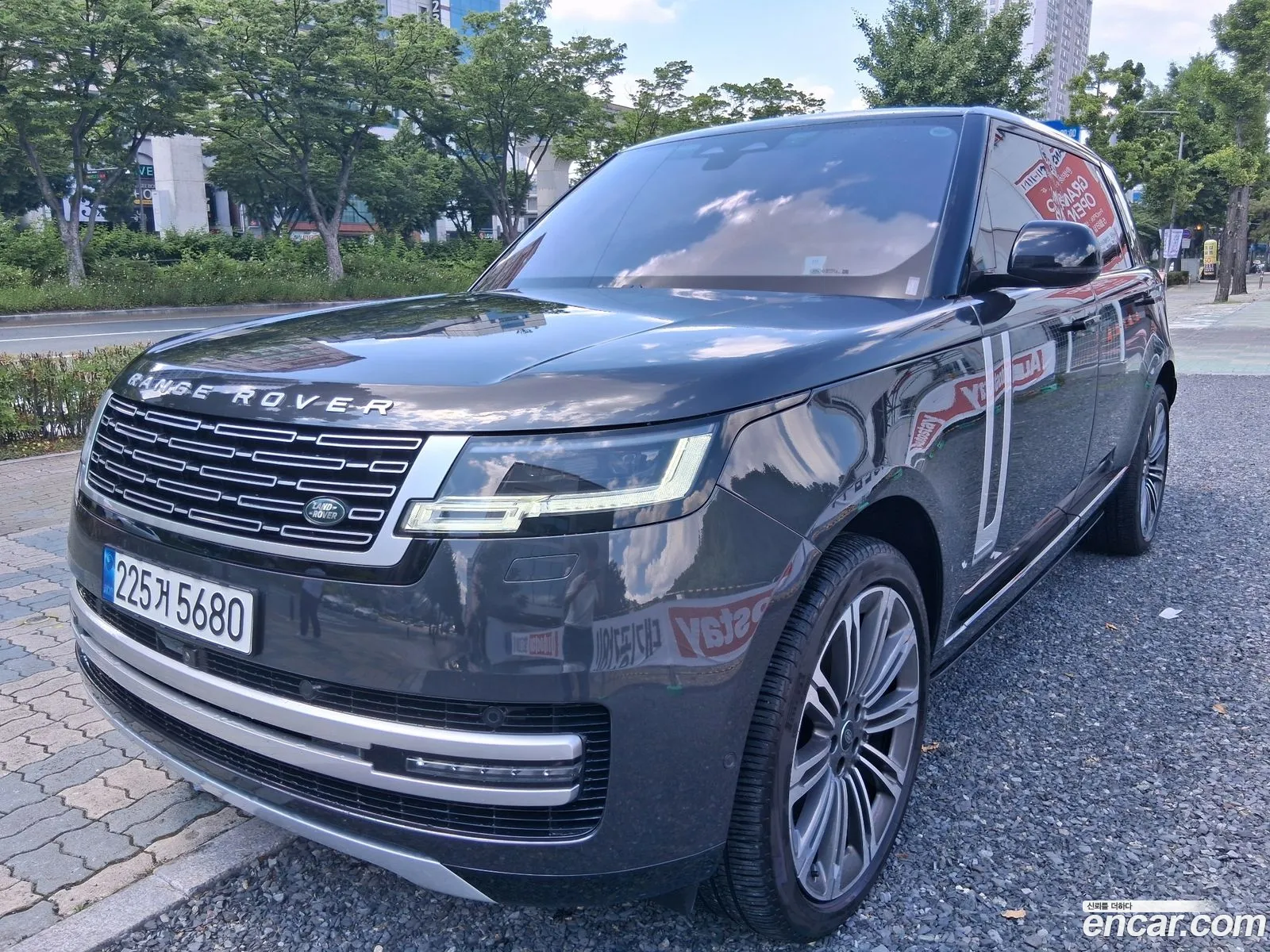 Land Rover Range Rover 2022 — 20