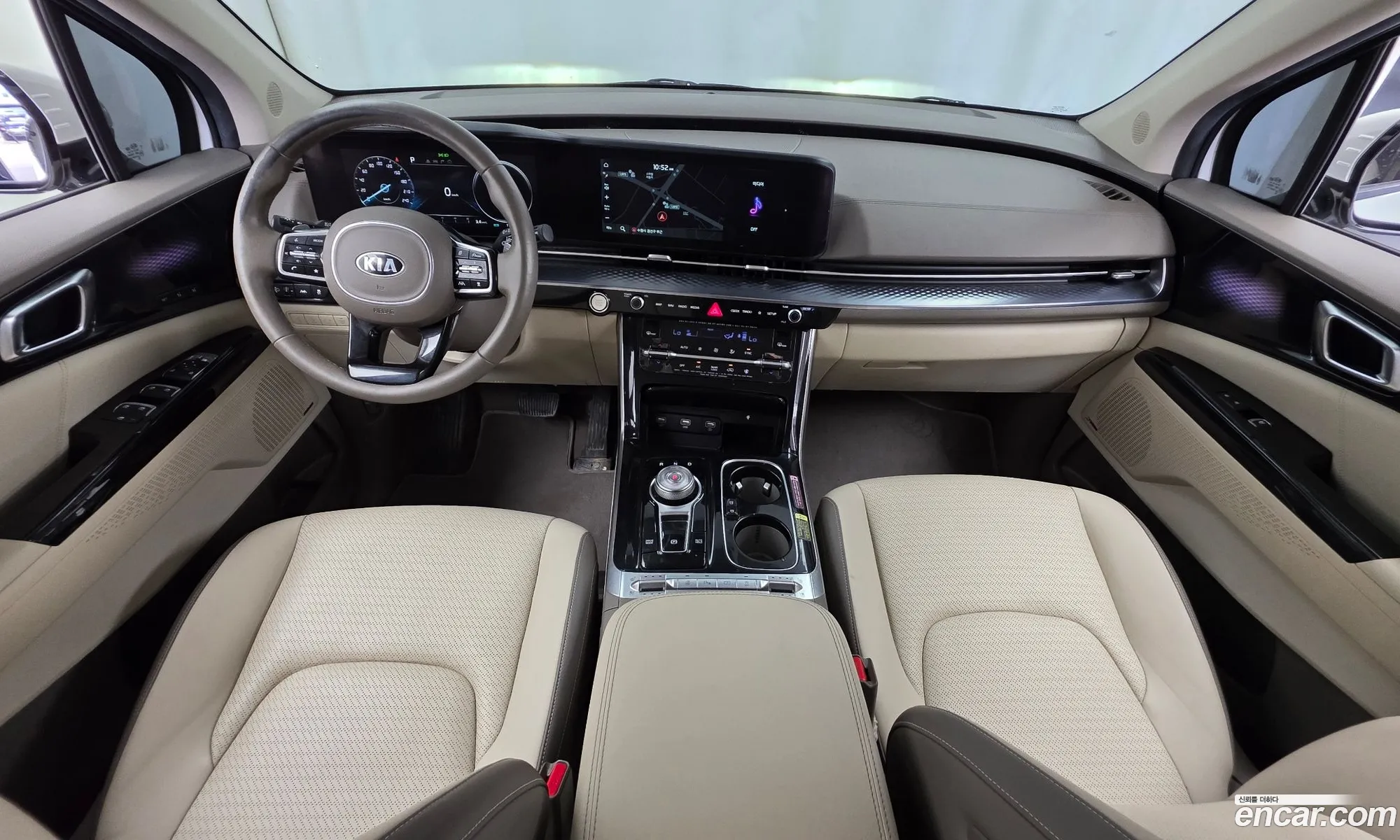 Kia Carnival 2021 KNANE81BBMS107521 — 3