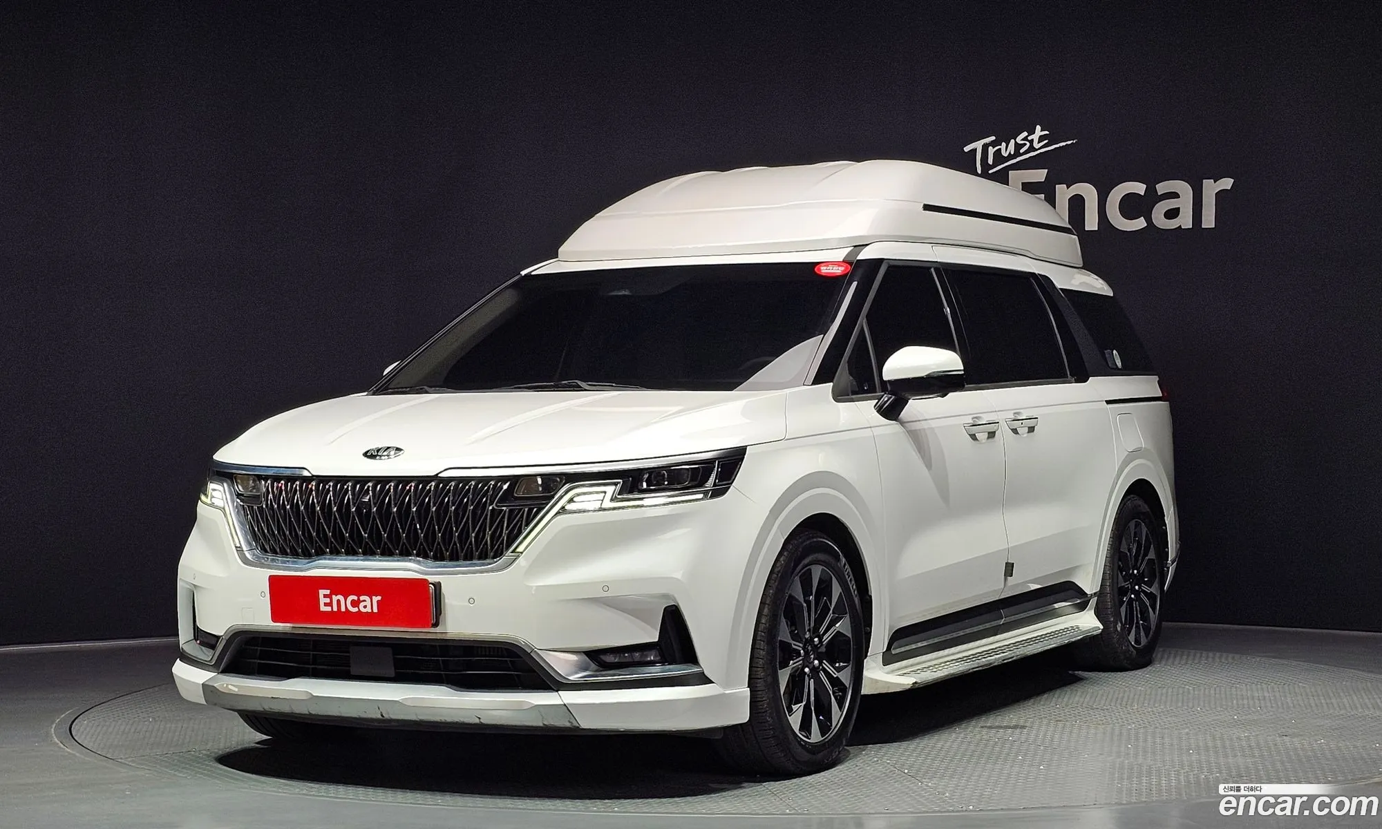 Kia Carnival 2021 KNANE81BBMS107521 — 4