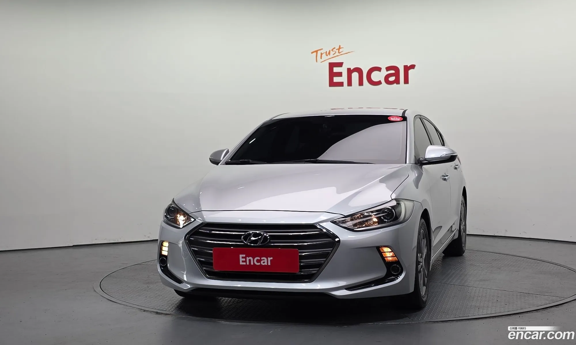 Hyundai Elantra AD 2016 — 4