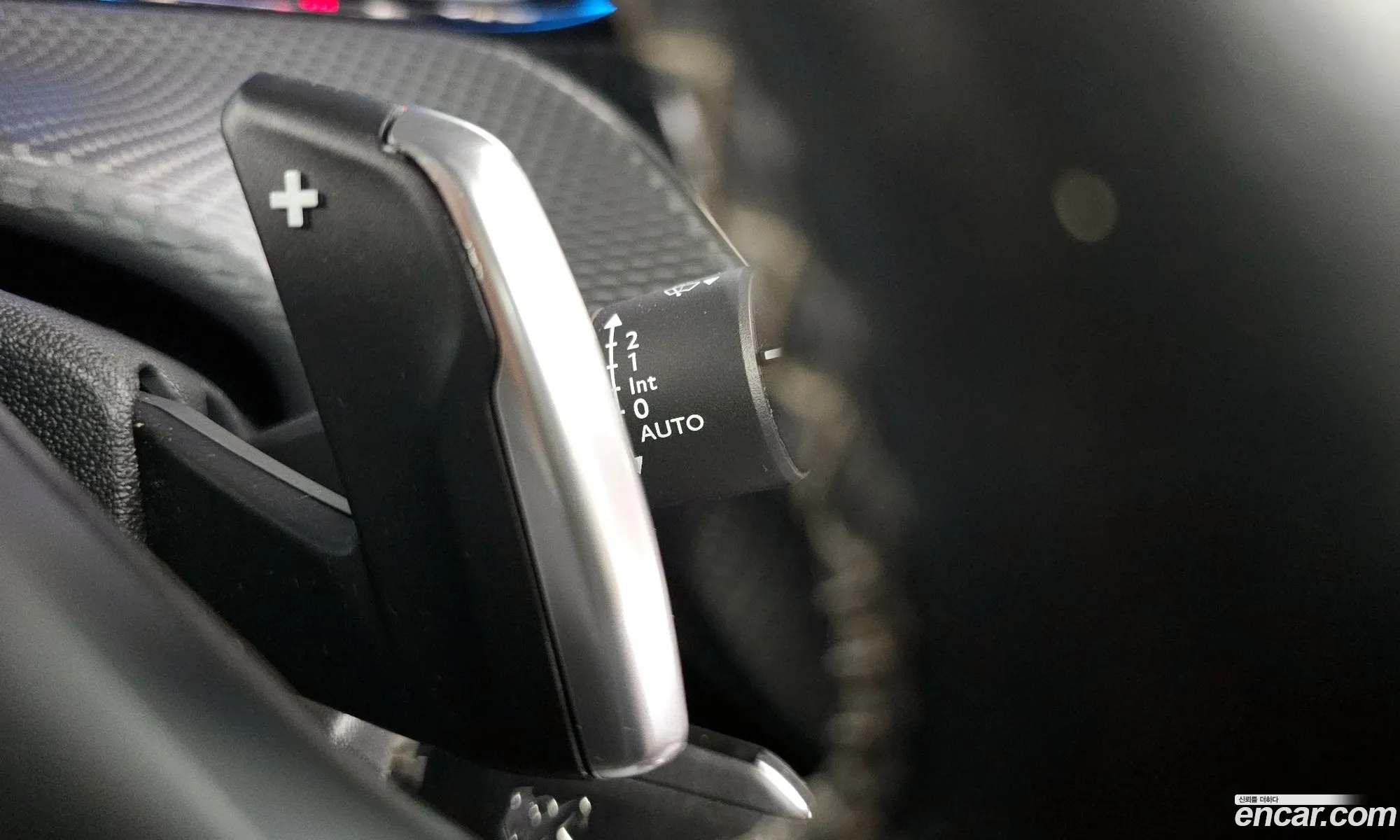 Peugeot 2008 2018 VF3CUBHYMJY001408 — 4